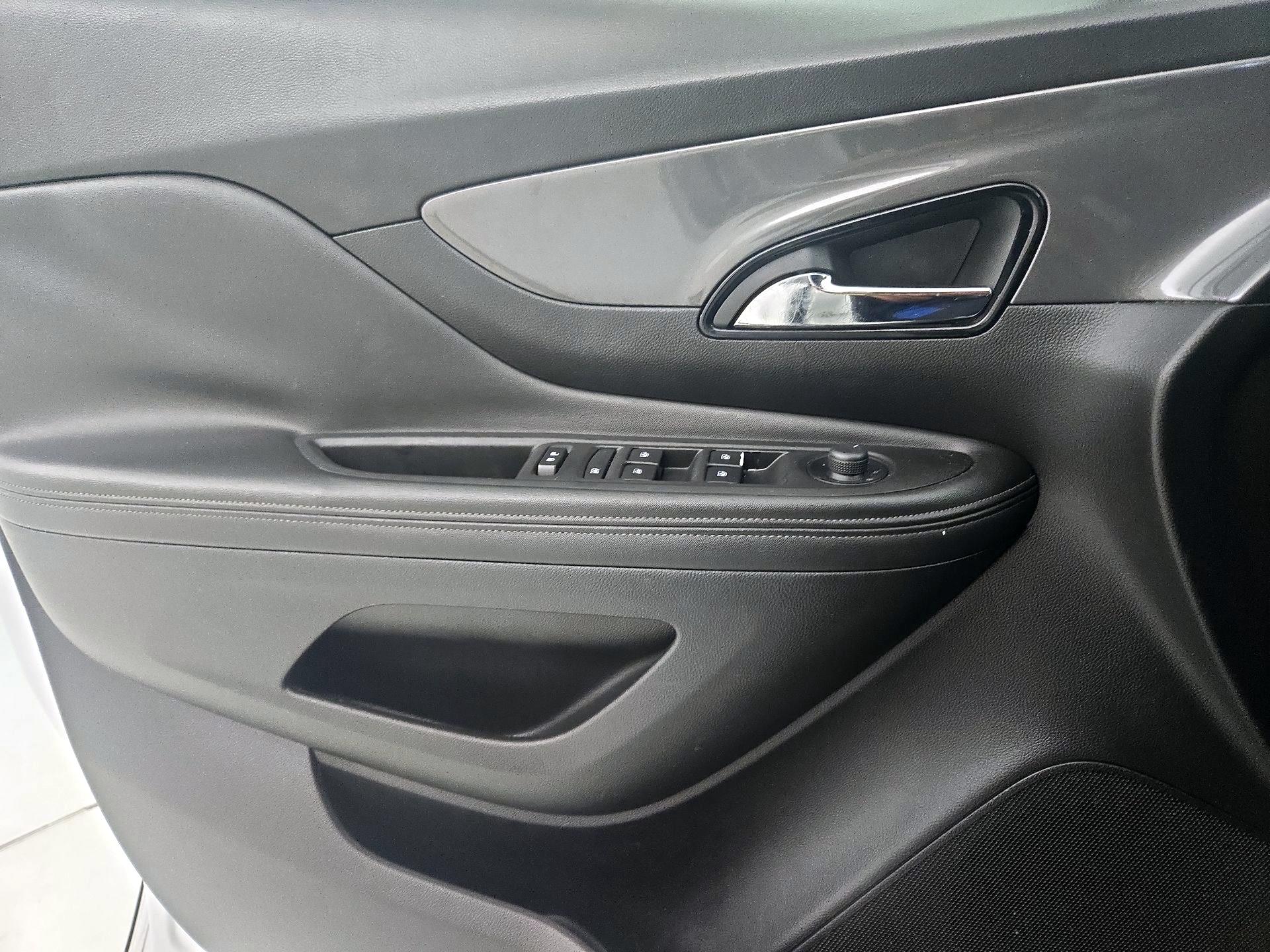 Thumbnail: 2017 Buick Encore - 12