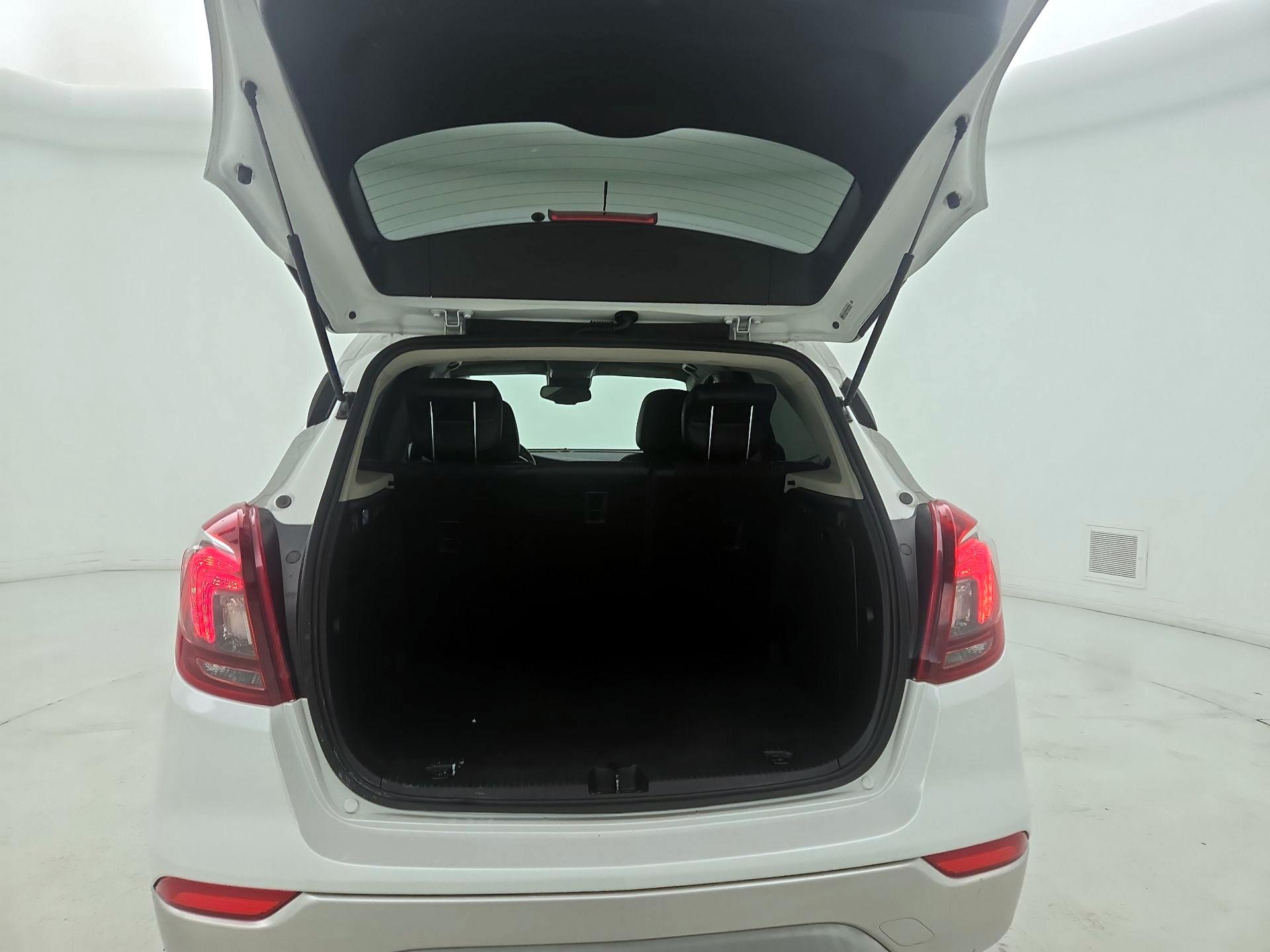 Thumbnail: 2017 Buick Encore - 20