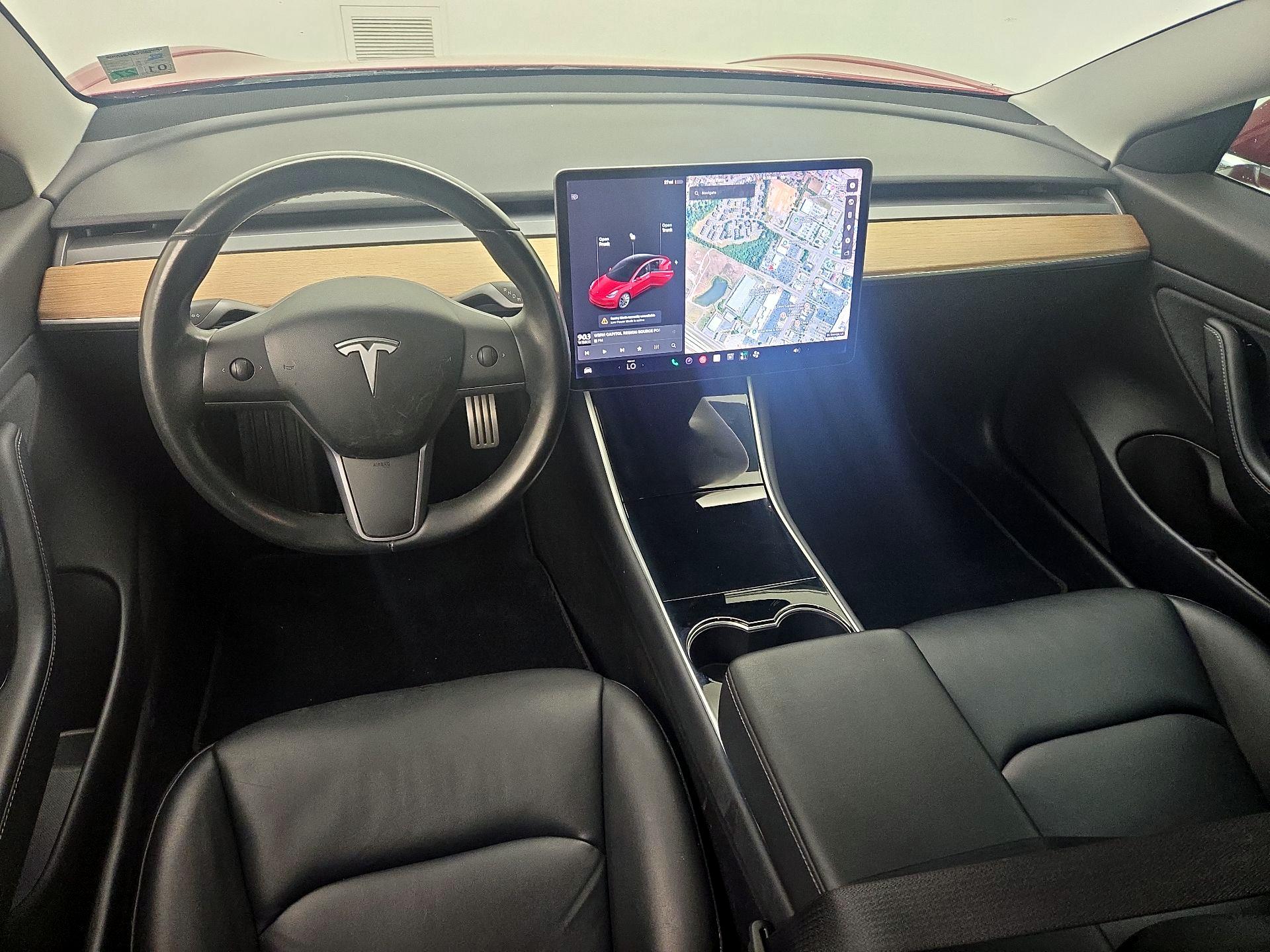 Thumbnail: 2019 Tesla Model 3 - 9