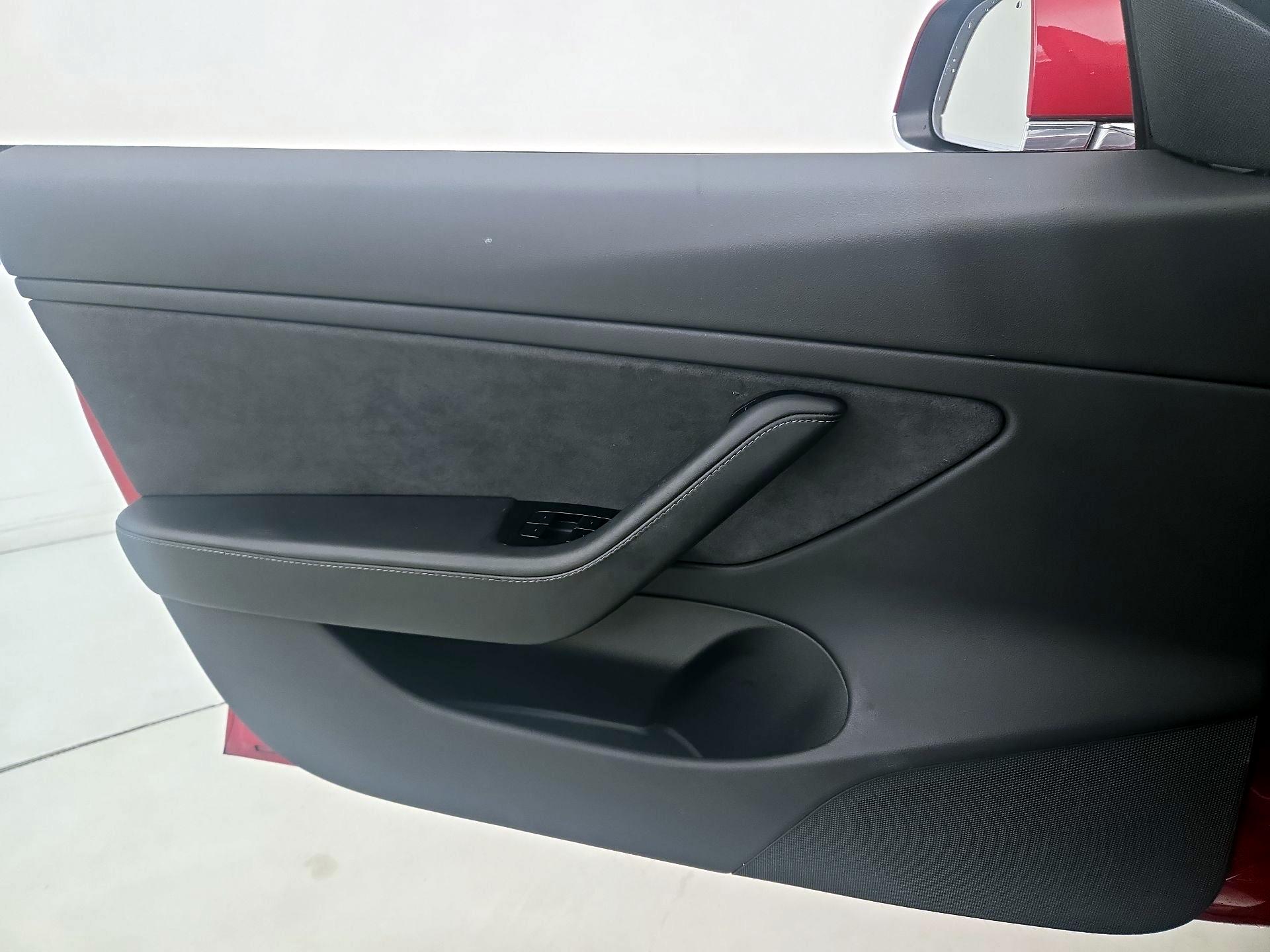Thumbnail: 2019 Tesla Model 3 - 12