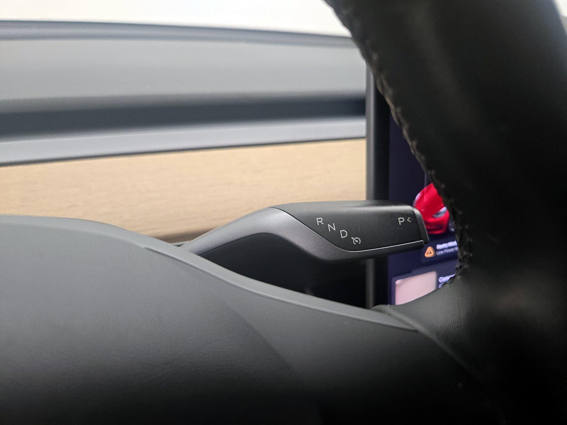 Thumbnail: 2019 Tesla Model 3 - 17