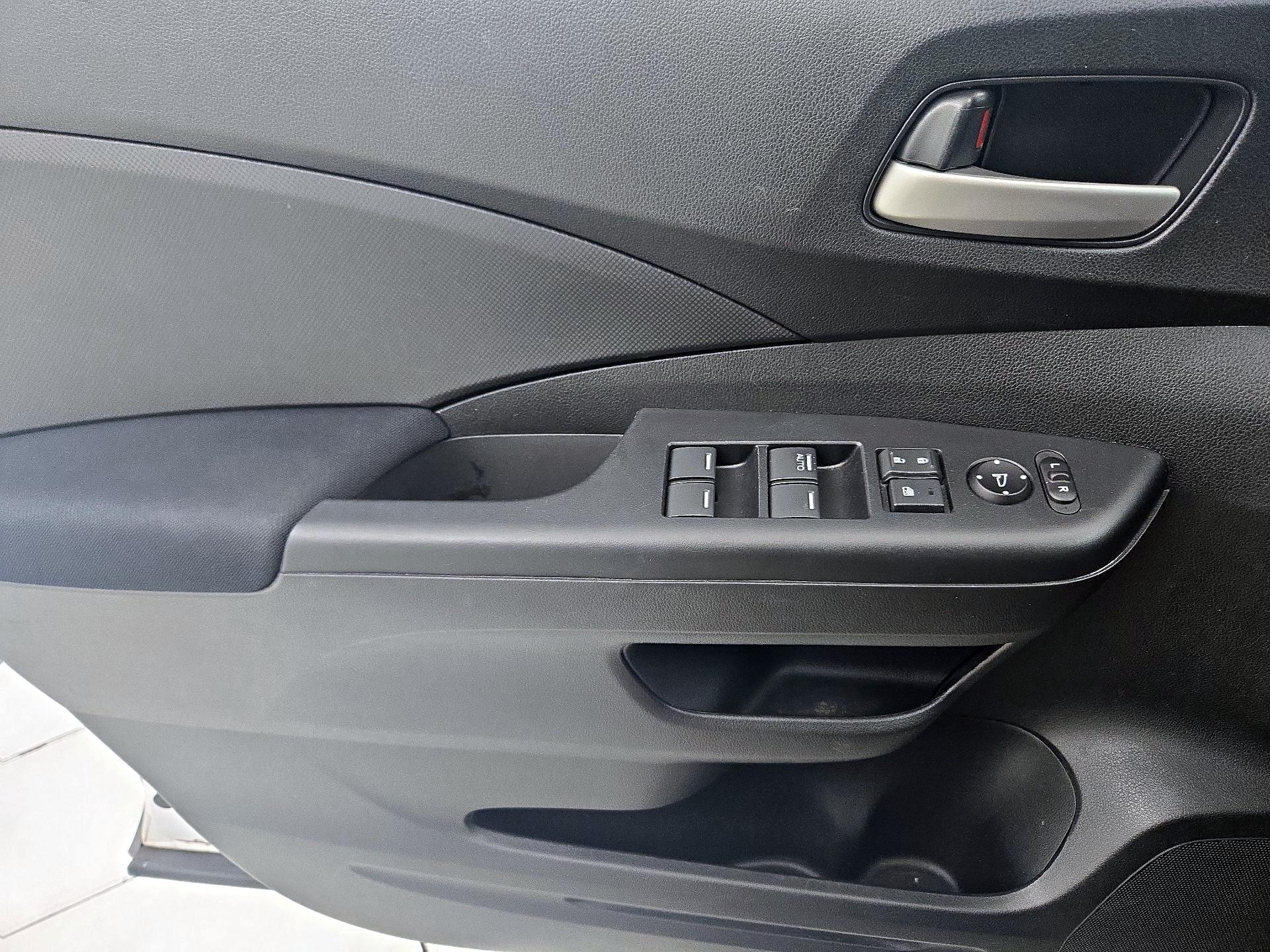 Thumbnail: 2016 Honda CR-V - 12