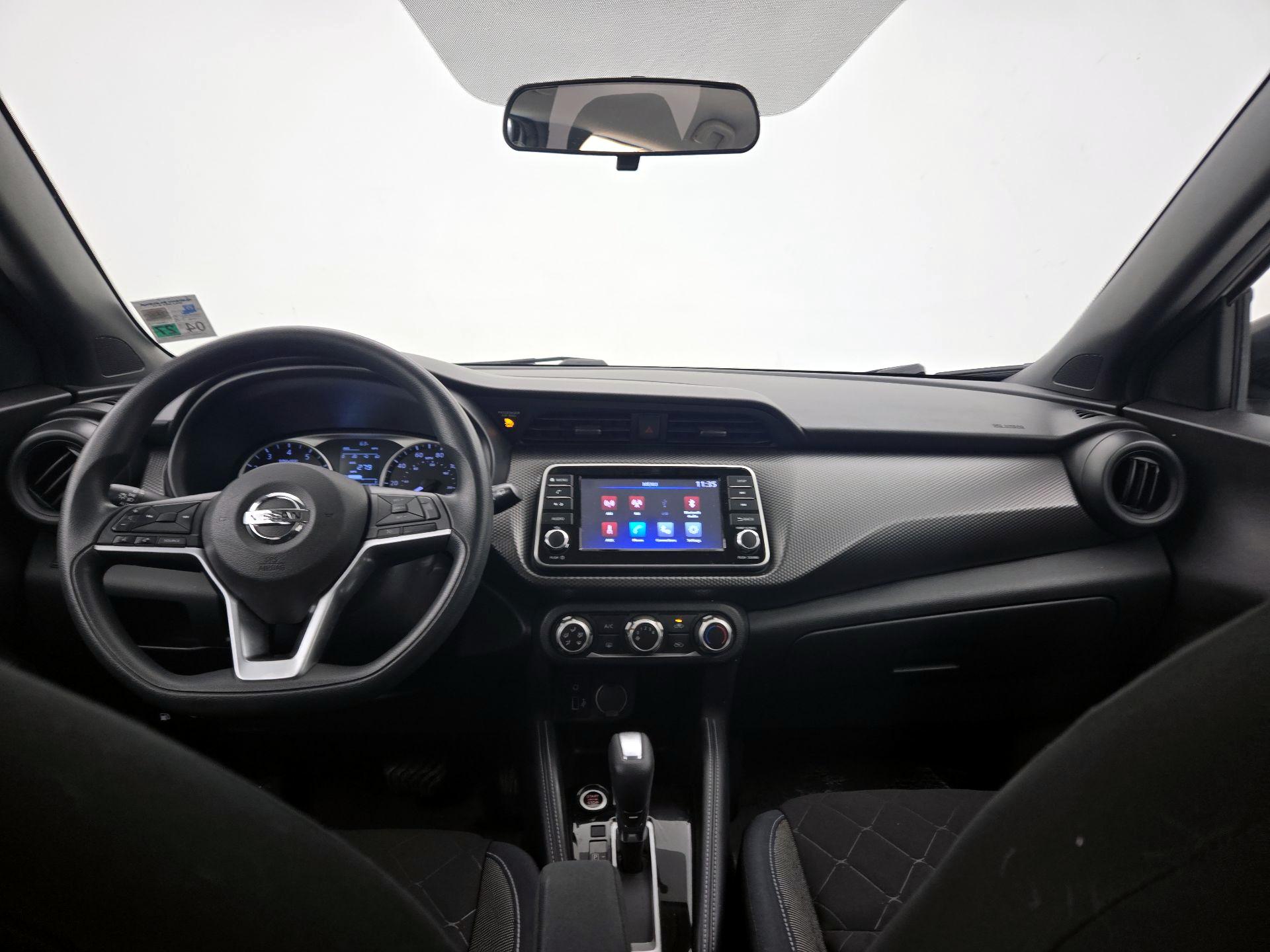 Thumbnail: 2019 Nissan Kicks - 9