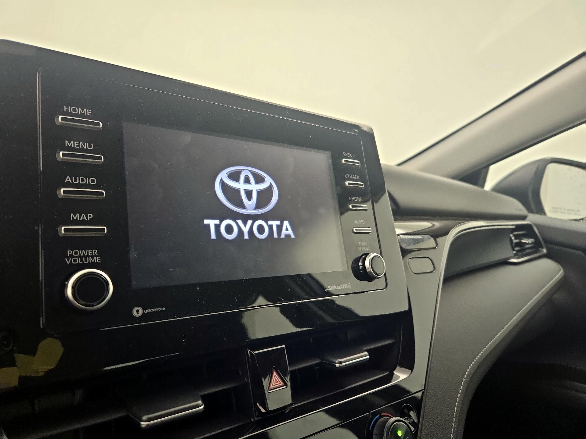 Thumbnail: 2022 Toyota Camry - 15