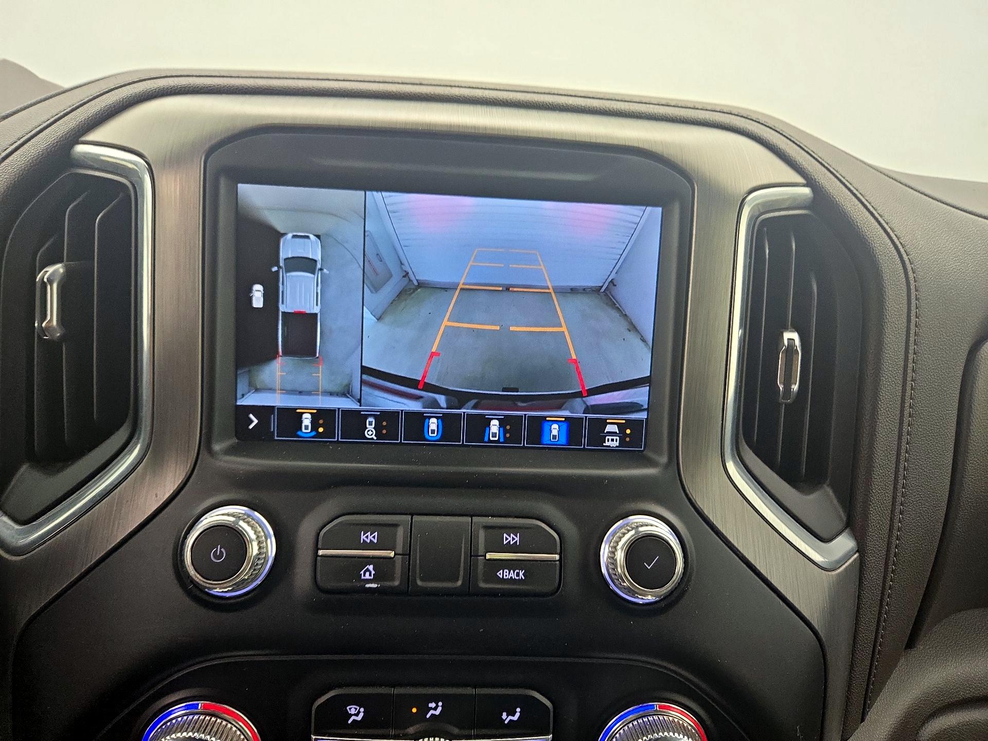Thumbnail: 2021 GMC Sierra 2500 - 14