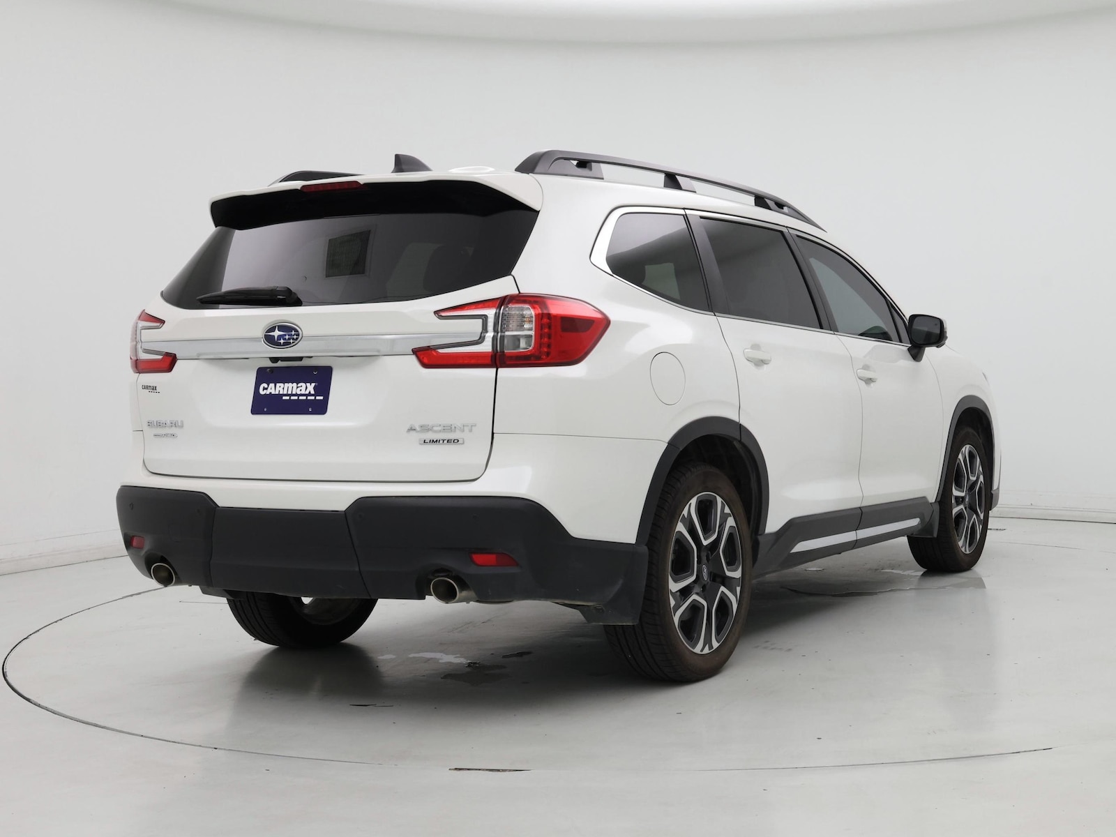 2023 Subaru Ascent Limited - Photo 9