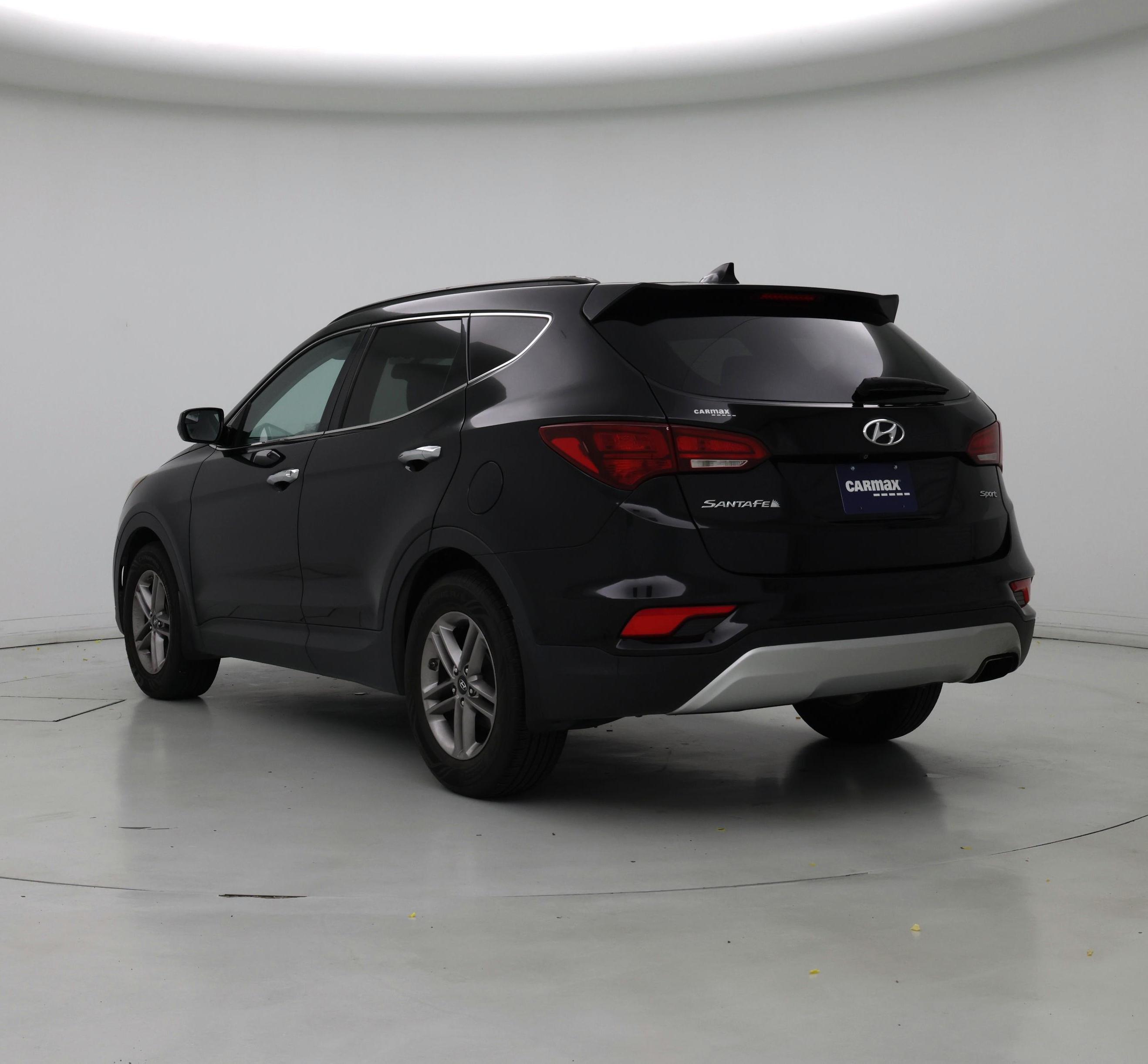 Thumbnail: 2017 Hyundai Santa Fe - 2