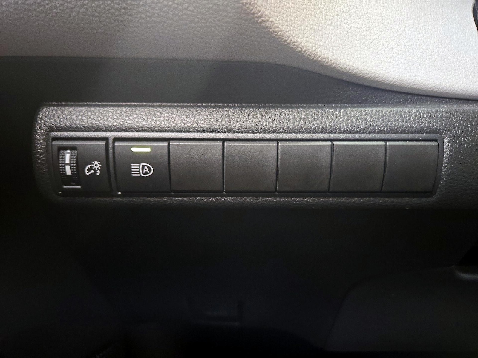 2022 Toyota Corolla SE - Photo 14
