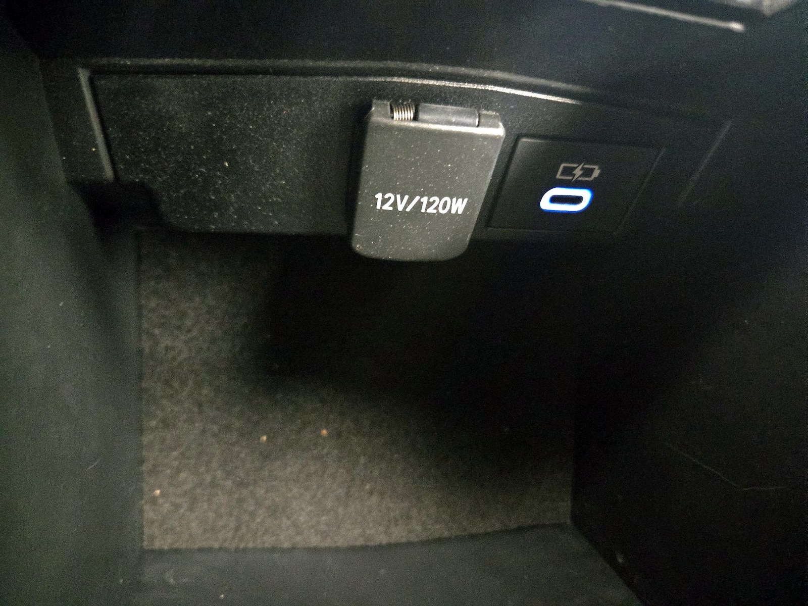 2022 Toyota Corolla SE - Photo 19