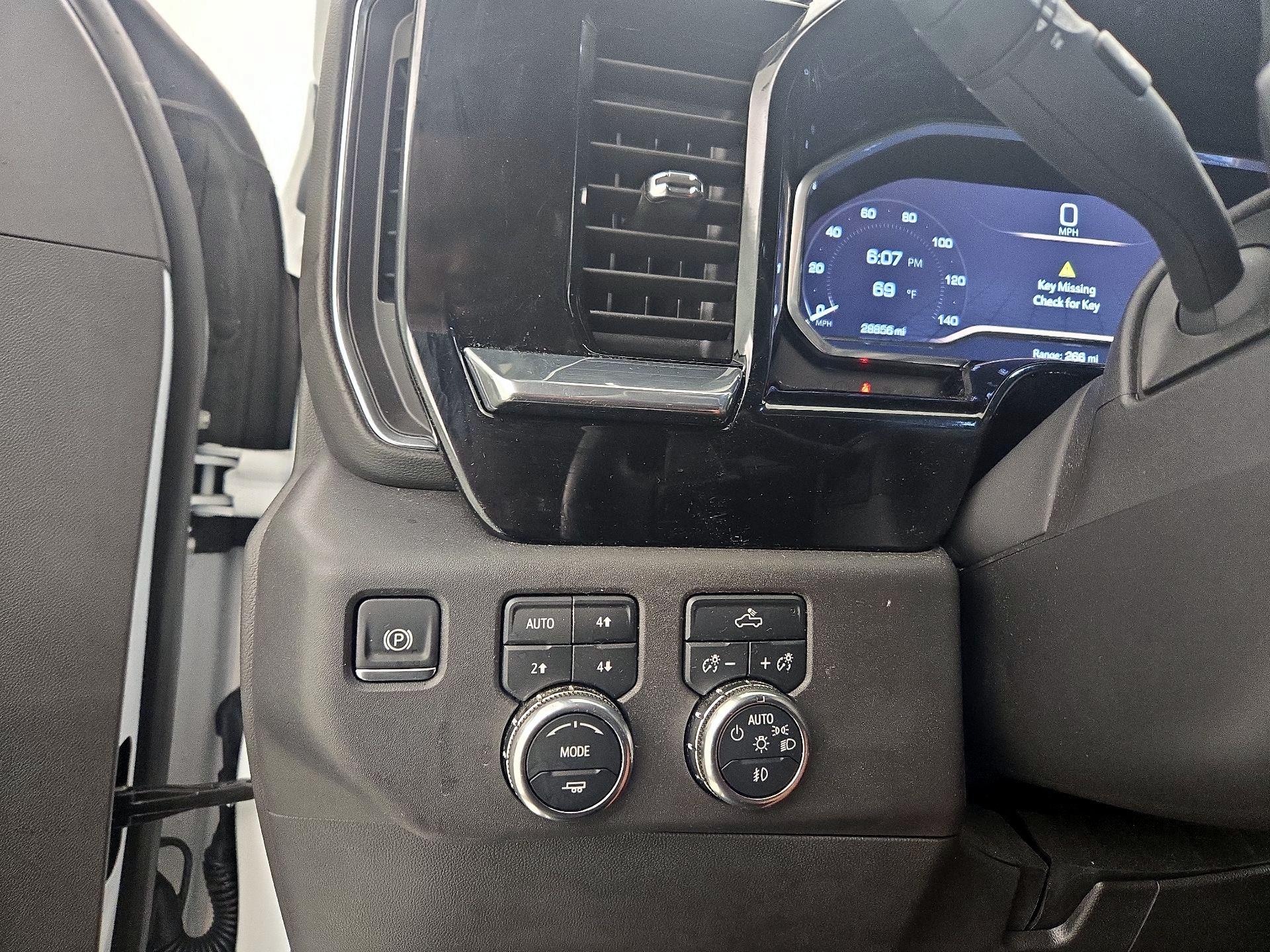 Thumbnail: 2025 GMC Sierra 1500 - 13