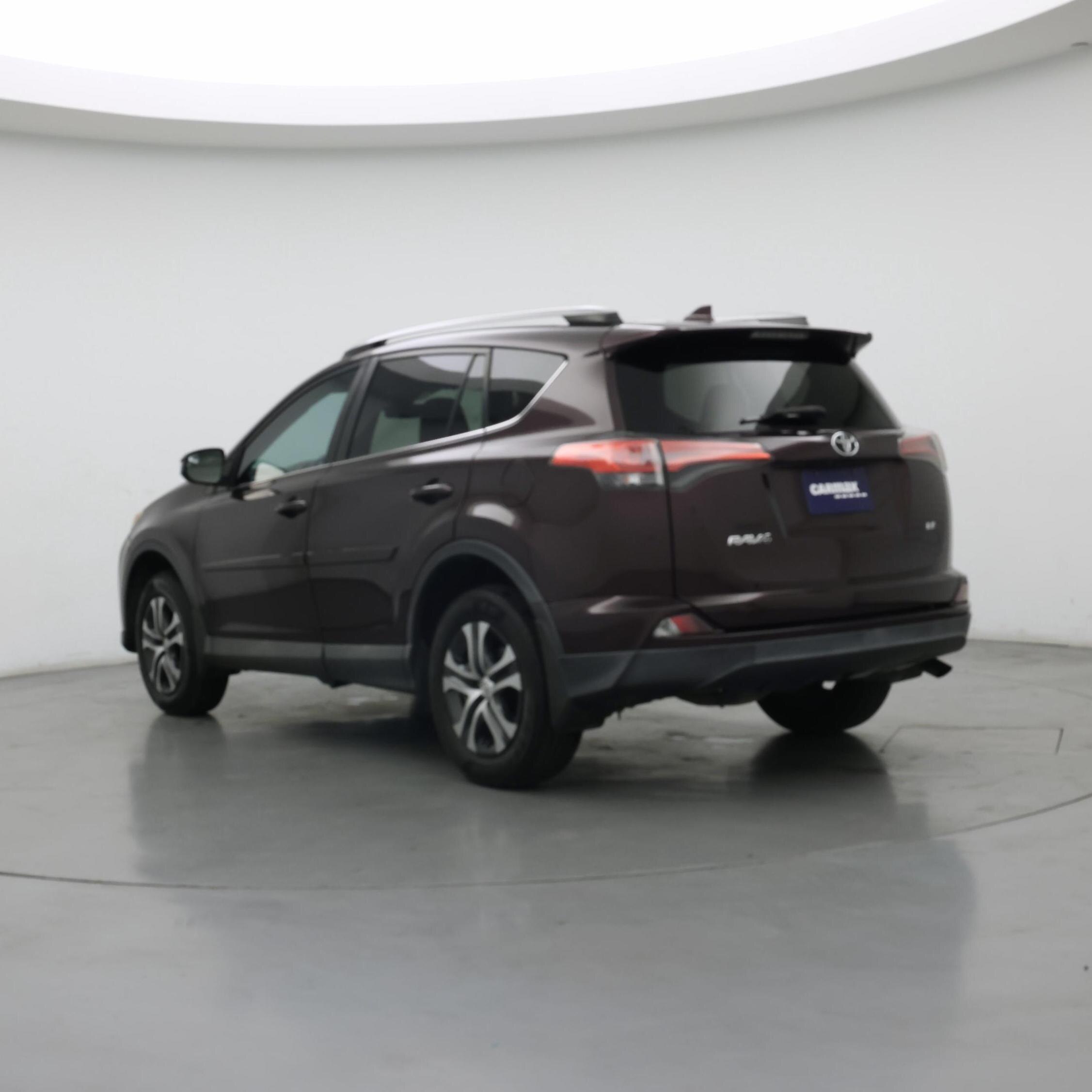 Thumbnail: 2018 Toyota RAV4 - 2