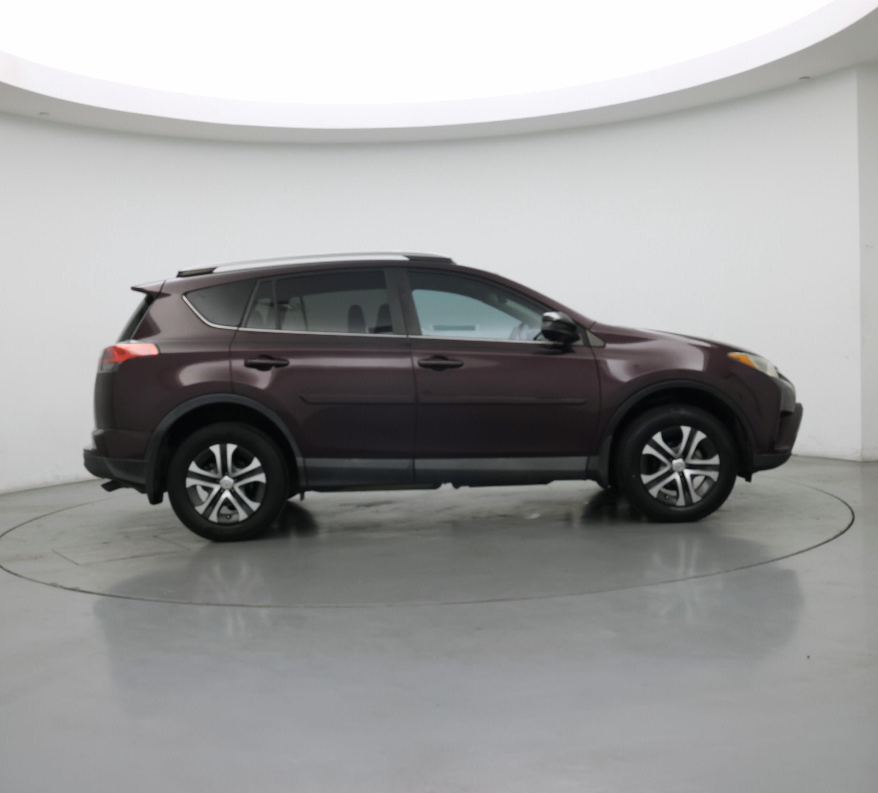Thumbnail: 2018 Toyota RAV4 - 7