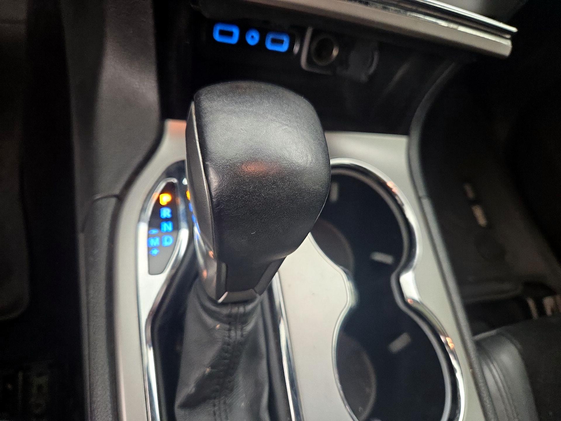 Thumbnail: 2018 Jeep Grand Cherokee - 17