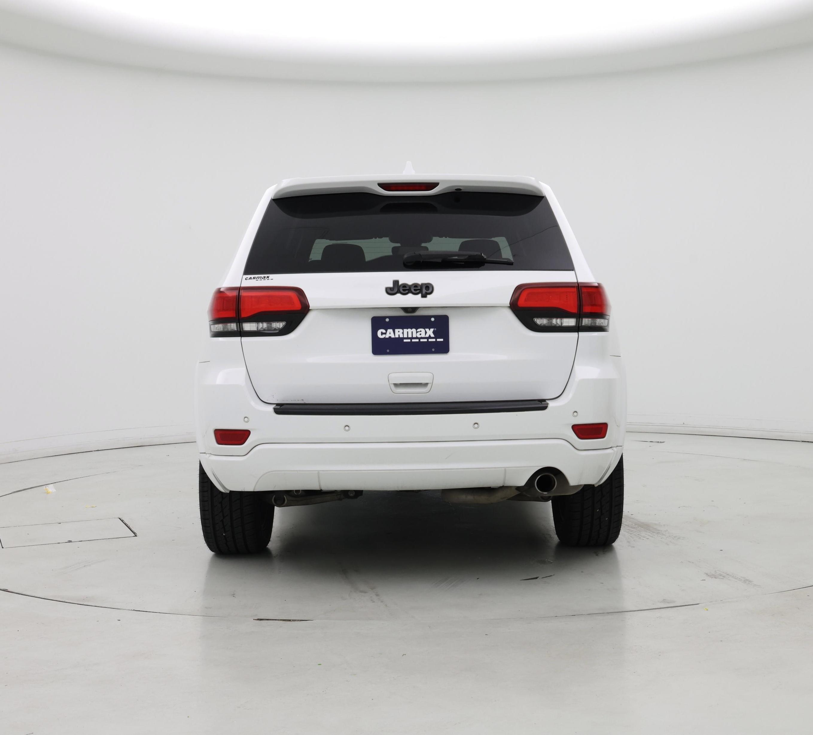 Thumbnail: 2018 Jeep Grand Cherokee - 6