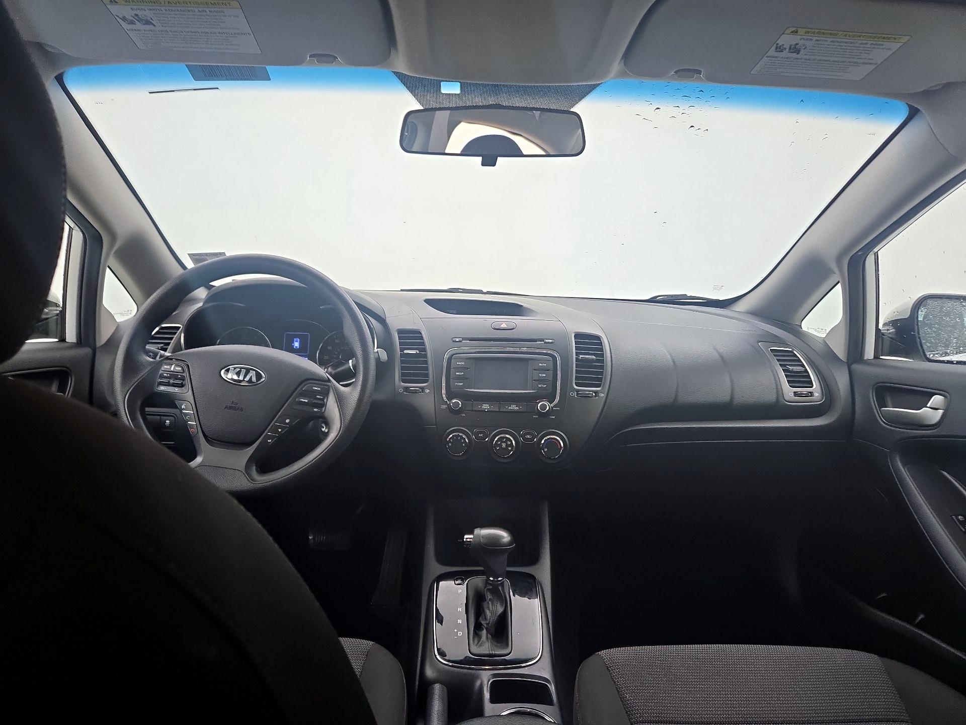 Thumbnail: 2018 Kia Forte - 9