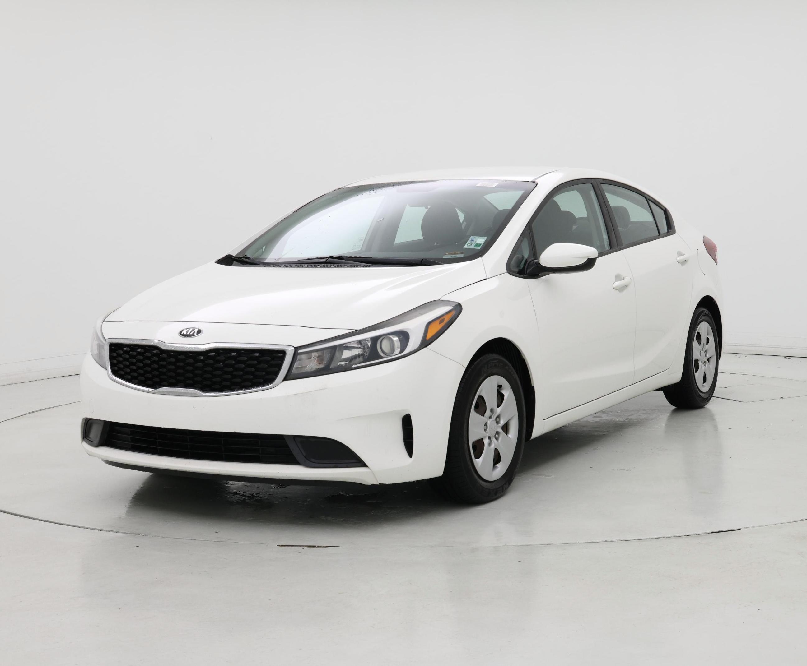 Thumbnail: 2018 Kia Forte - 4