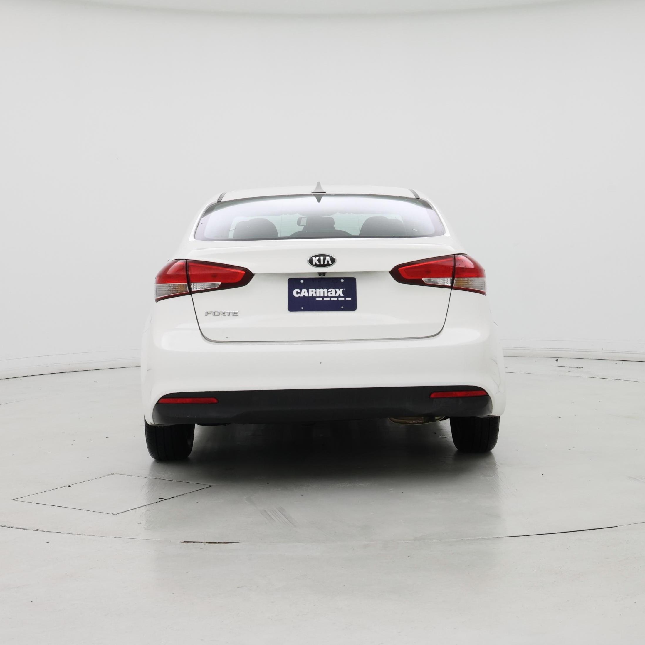 Thumbnail: 2018 Kia Forte - 6