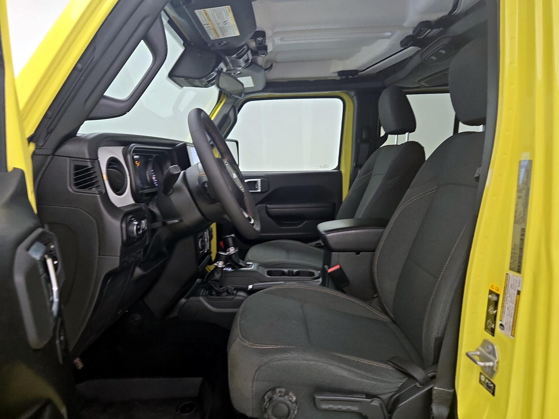 Thumbnail: 2024 Jeep Gladiator - 11