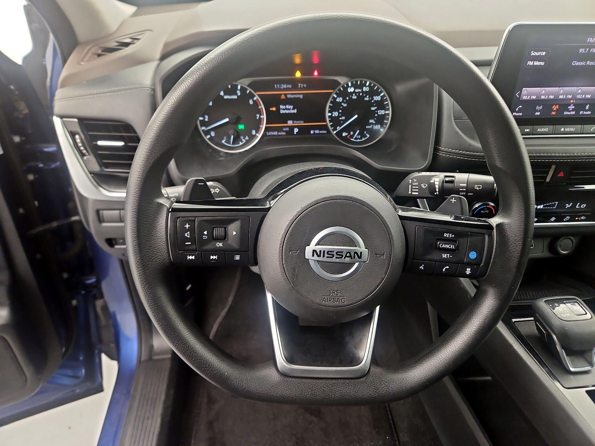 Thumbnail: 2021 Nissan Rogue - 10