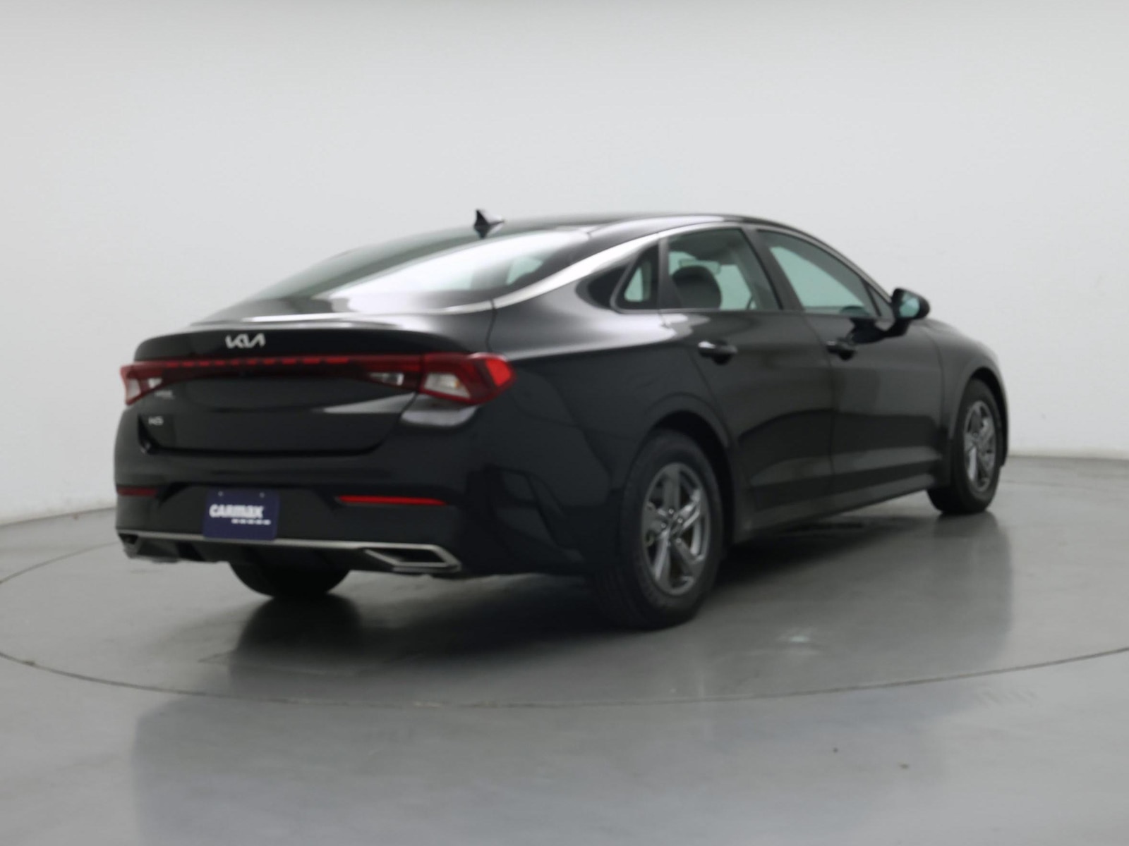 2023 Kia K5 LXS - Photo 9