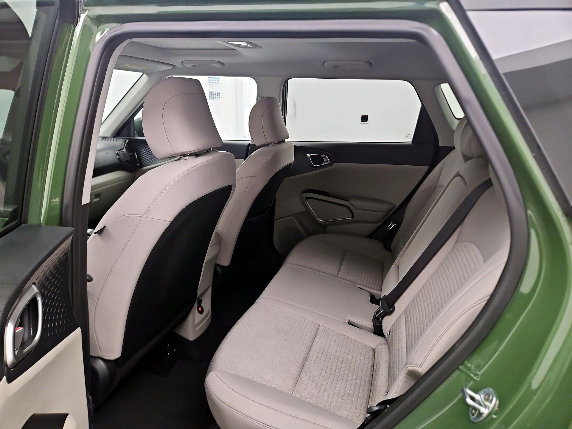 Thumbnail: 2021 Kia Soul - 20