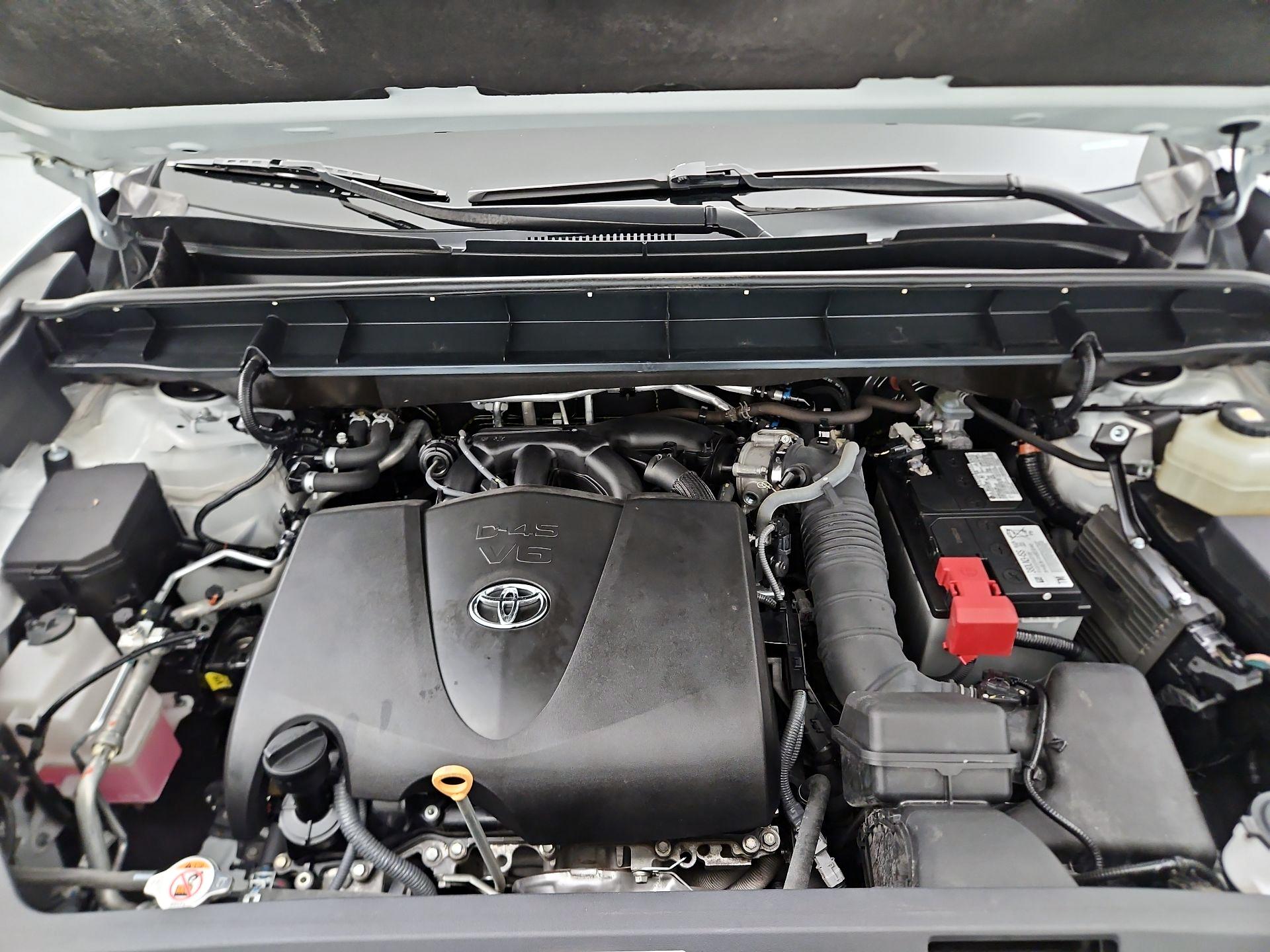 Thumbnail: 2020 Toyota Highlander - 20