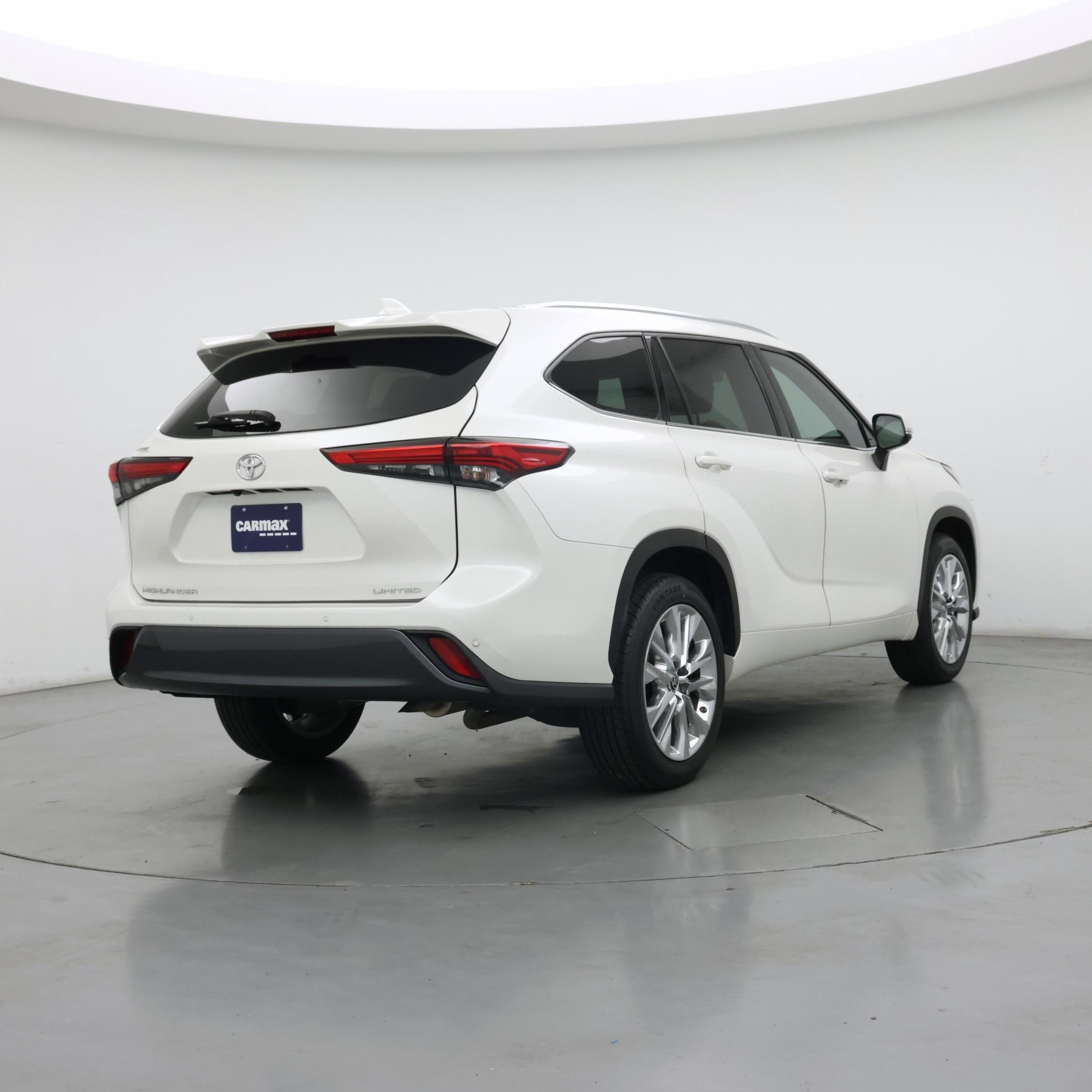 Thumbnail: 2020 Toyota Highlander - 8