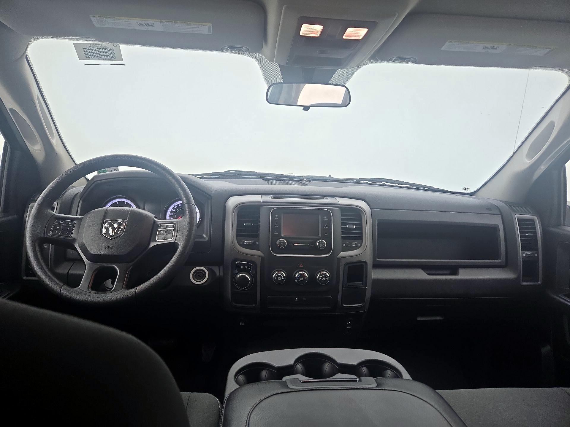 Thumbnail: 2022 RAM 1500 Classic - 9