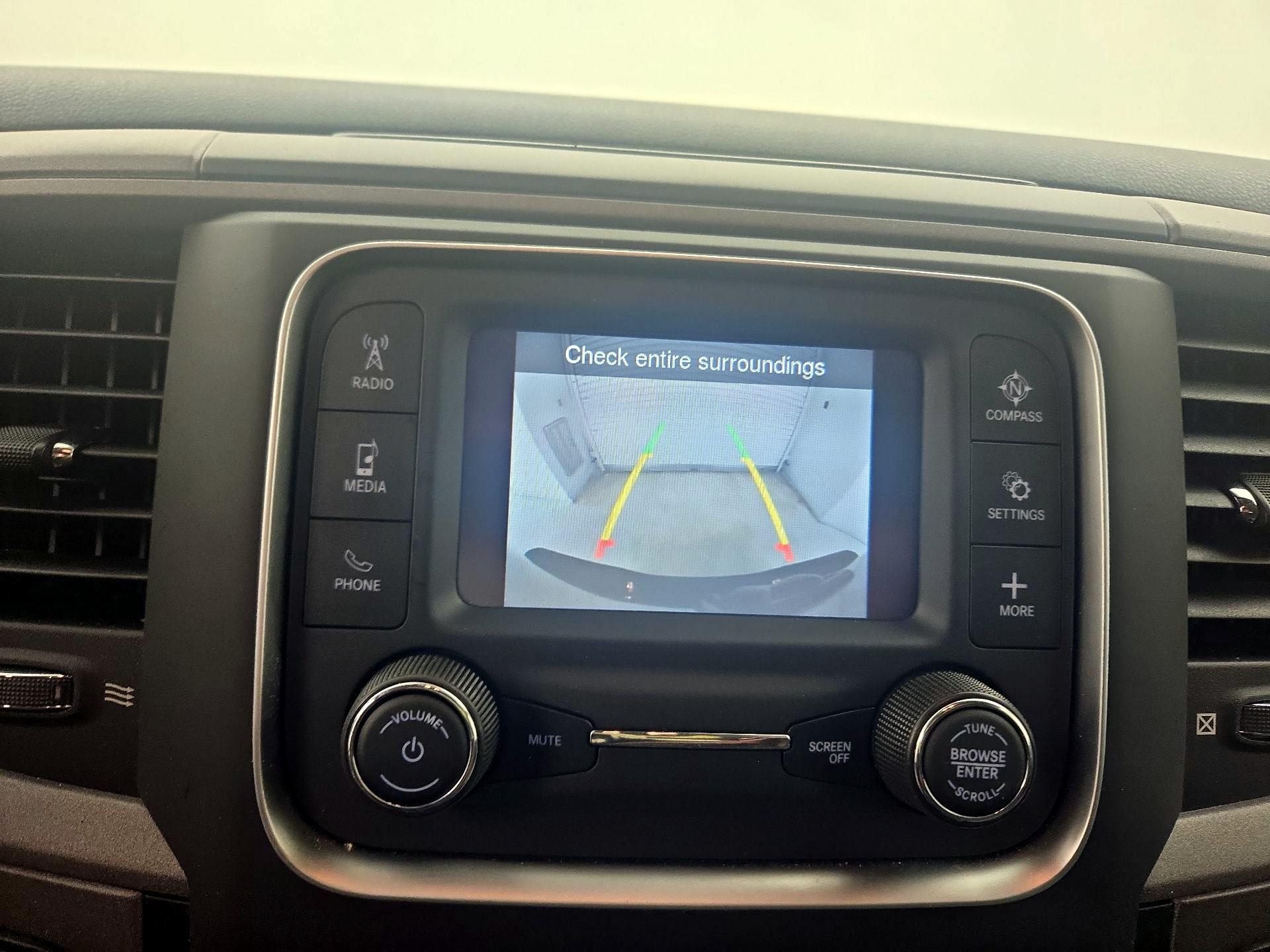 Thumbnail: 2022 RAM 1500 Classic - 14
