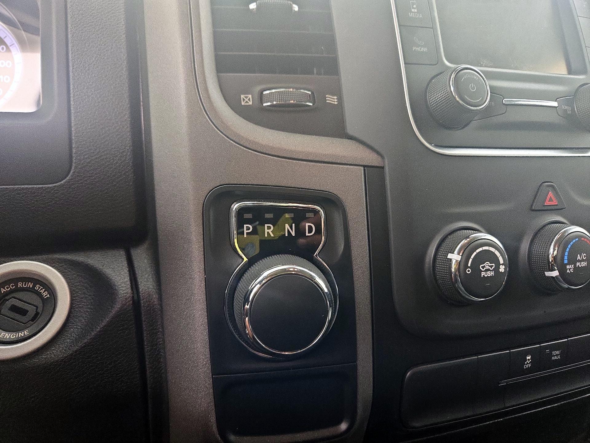 Thumbnail: 2022 RAM 1500 Classic - 17