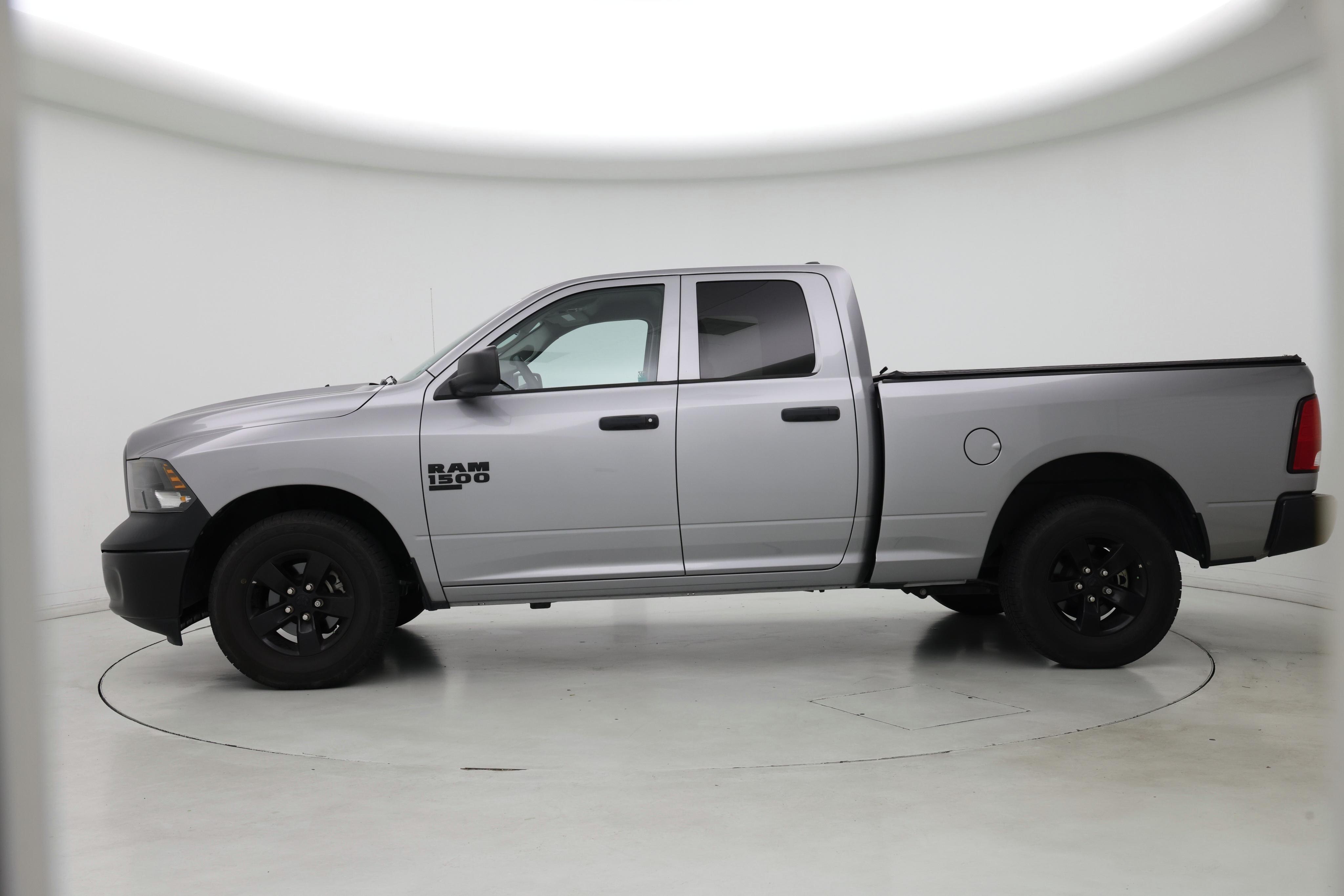 Thumbnail: 2022 RAM 1500 Classic - 3