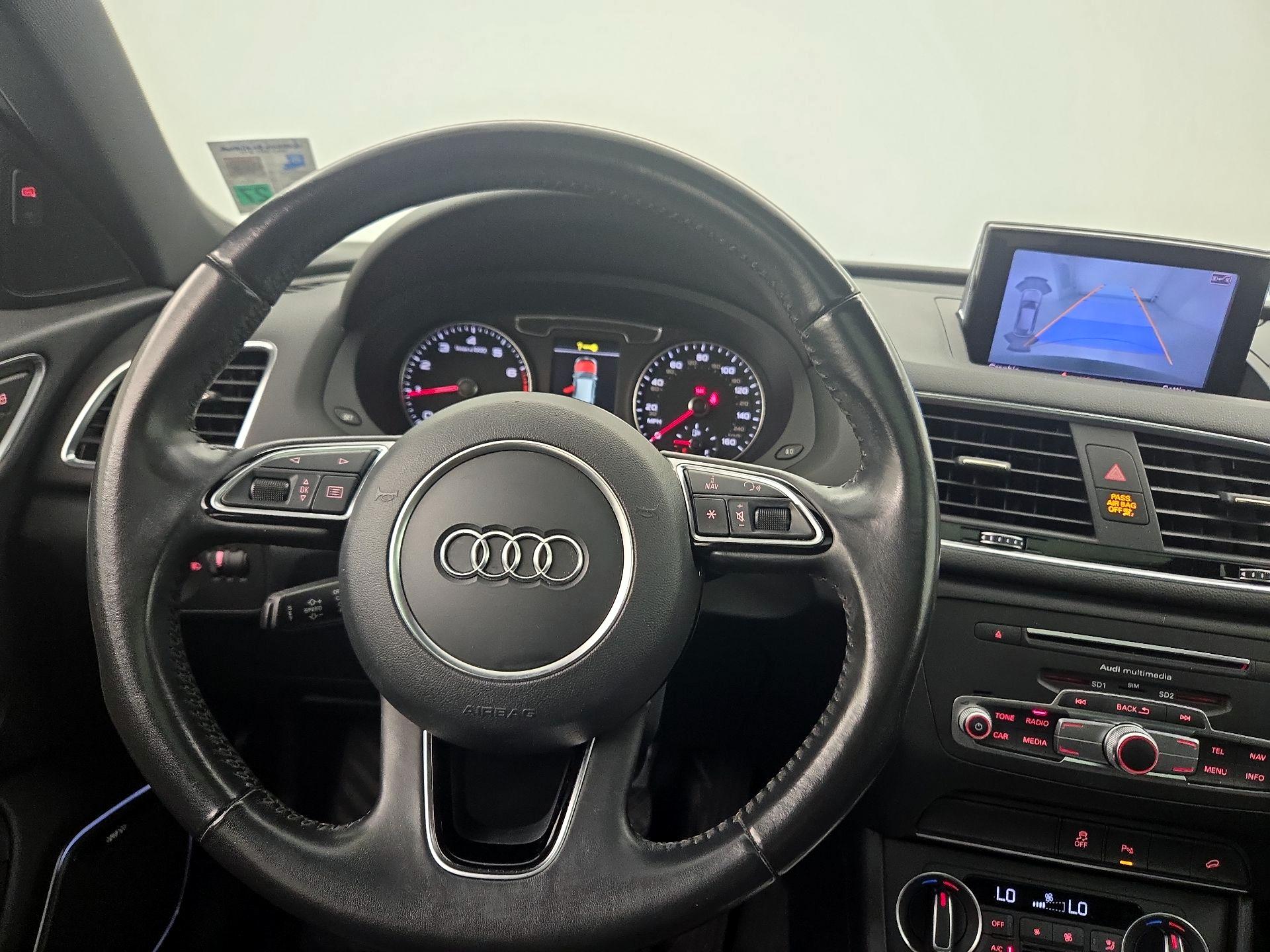 Thumbnail: 2017 Audi Q3 - 10