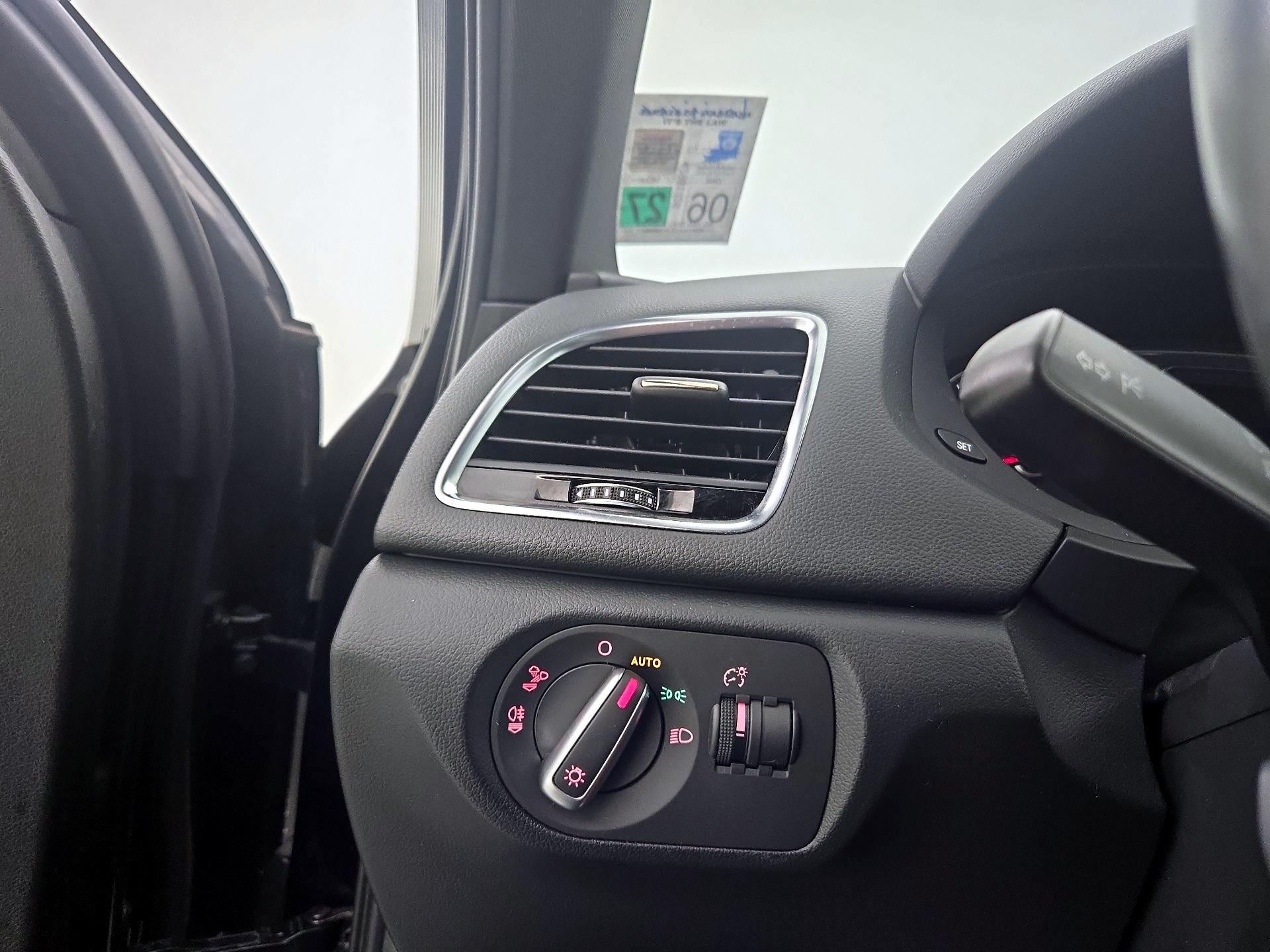 Thumbnail: 2017 Audi Q3 - 13