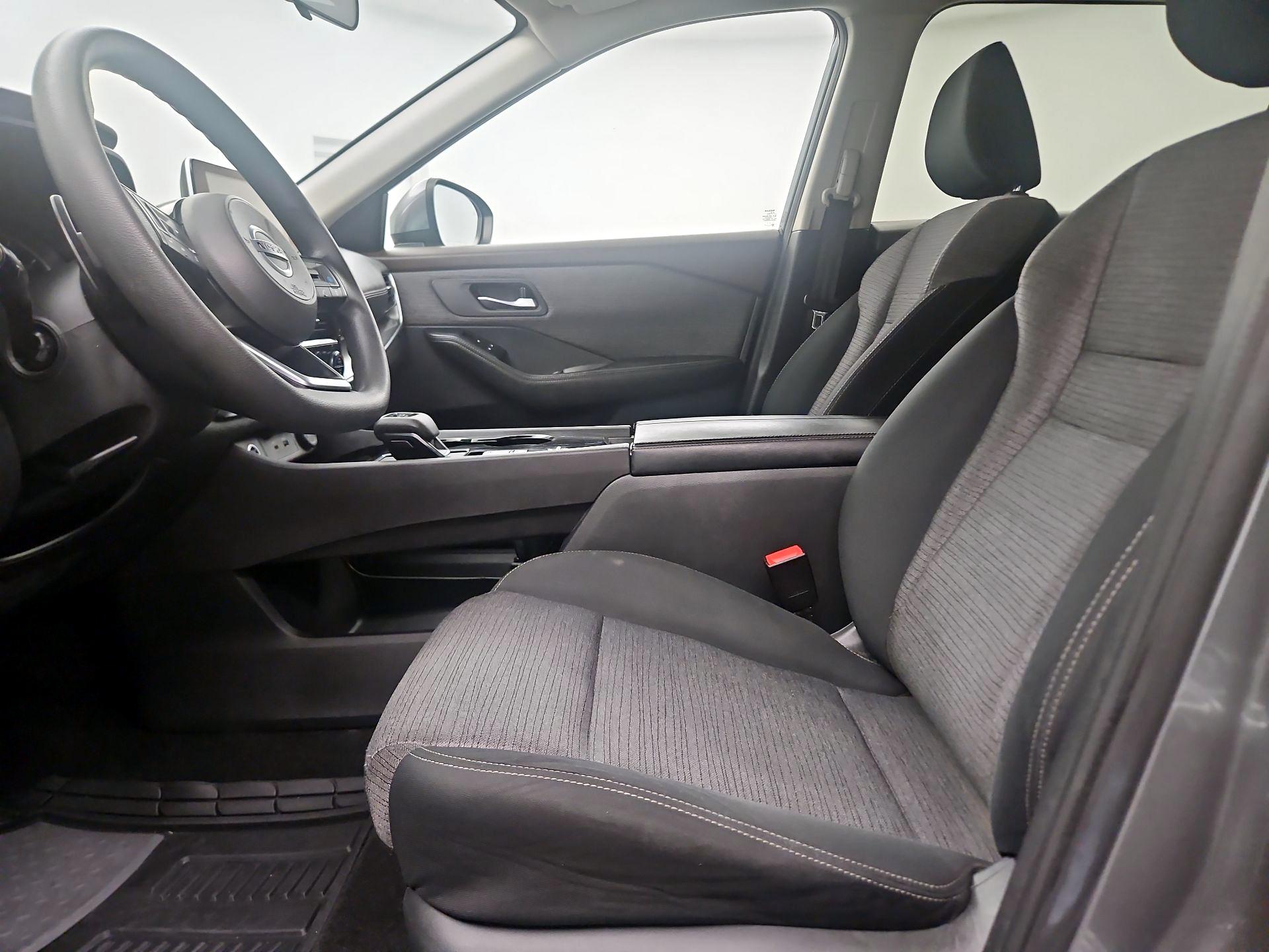 Thumbnail: 2021 Nissan Rogue - 11
