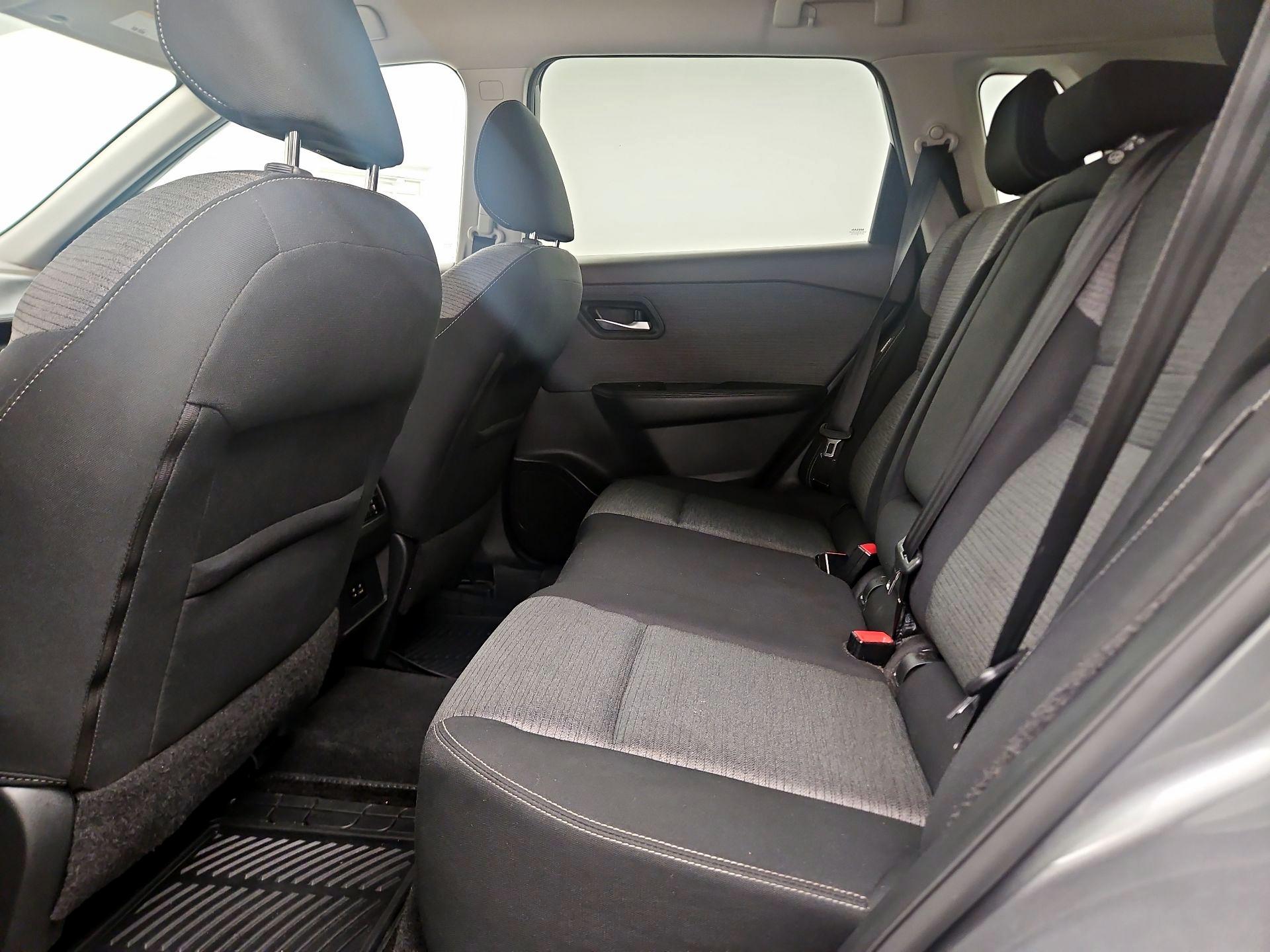 Thumbnail: 2021 Nissan Rogue - 19