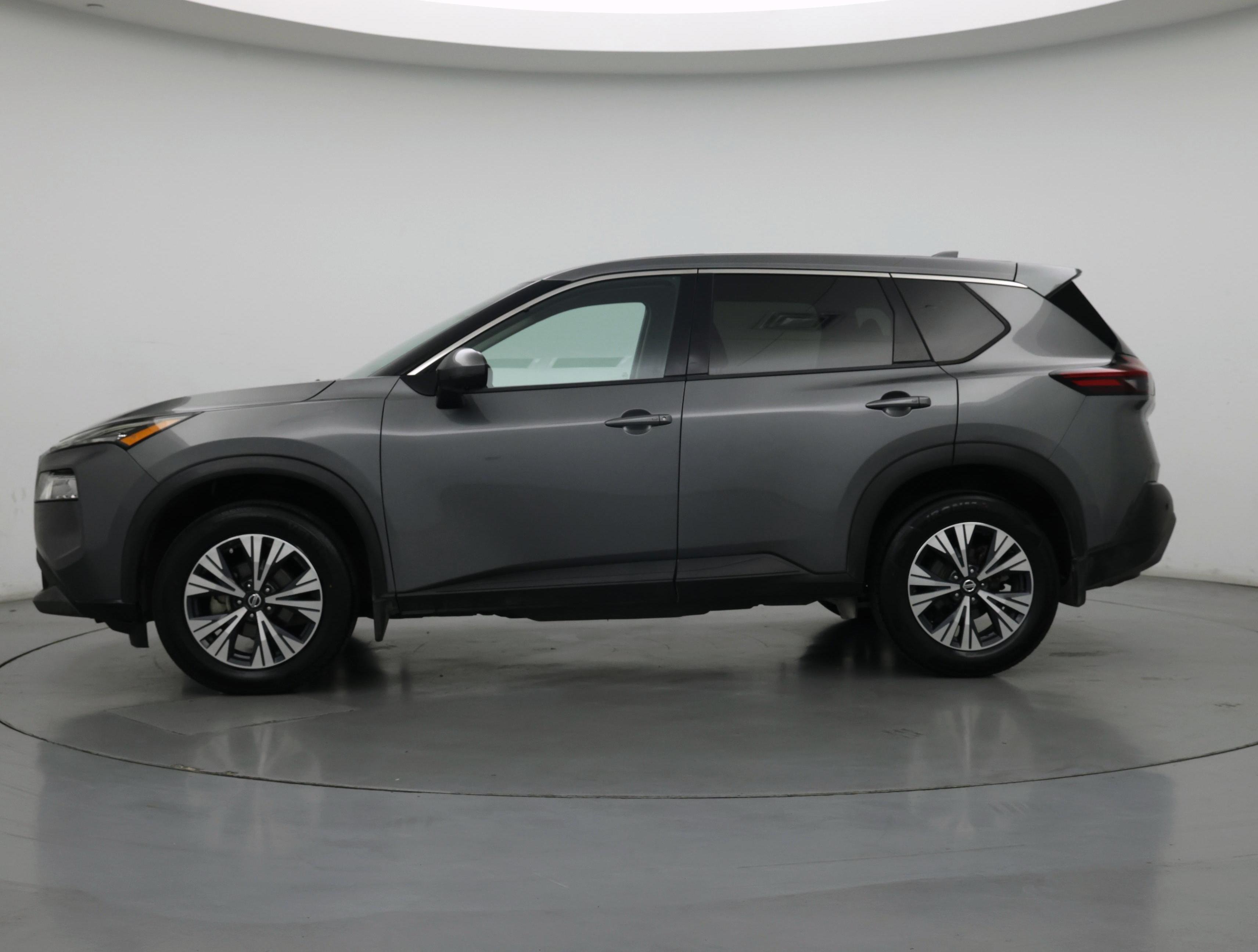 Thumbnail: 2021 Nissan Rogue - 3