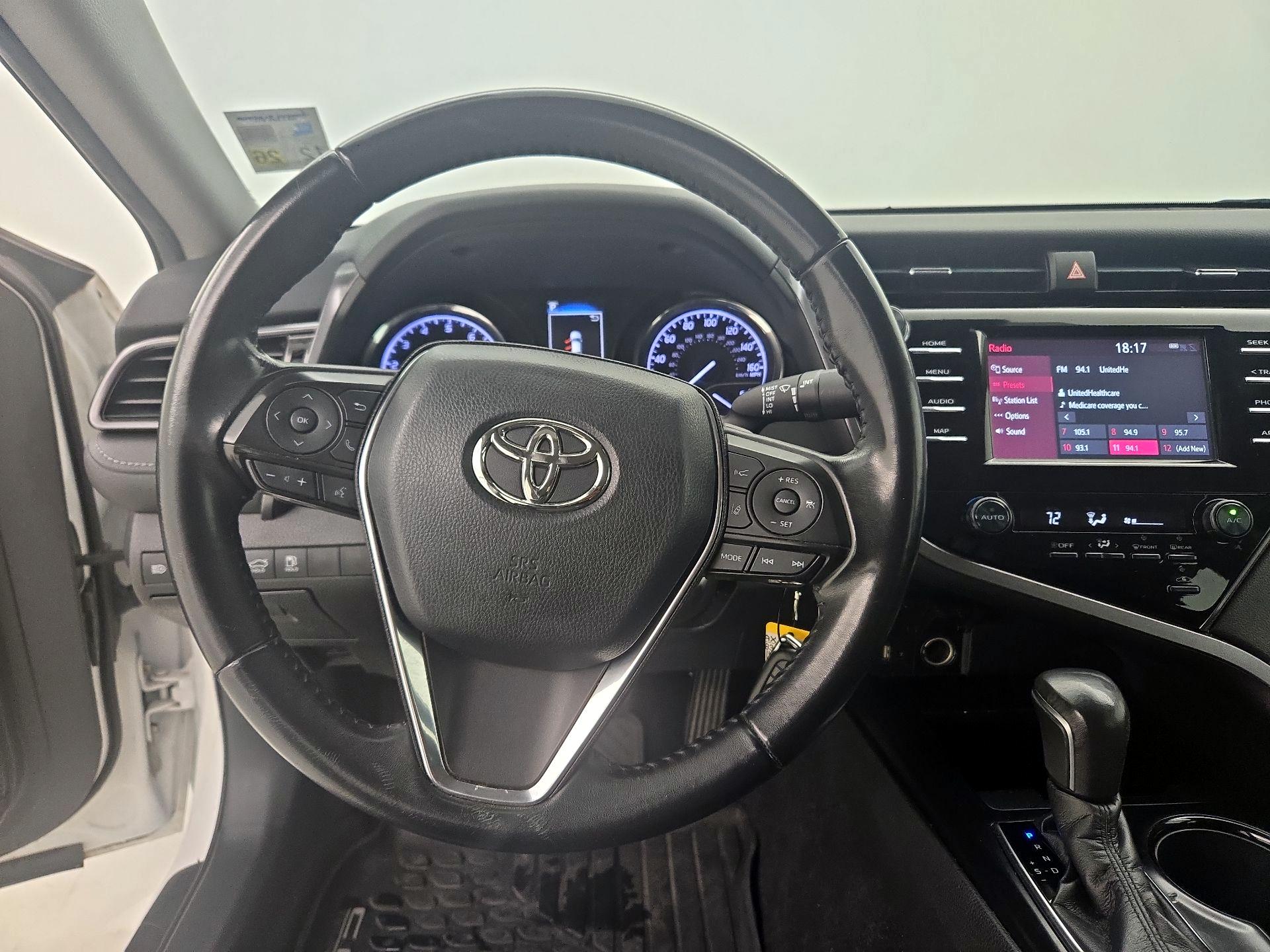Thumbnail: 2019 Toyota Camry - 10