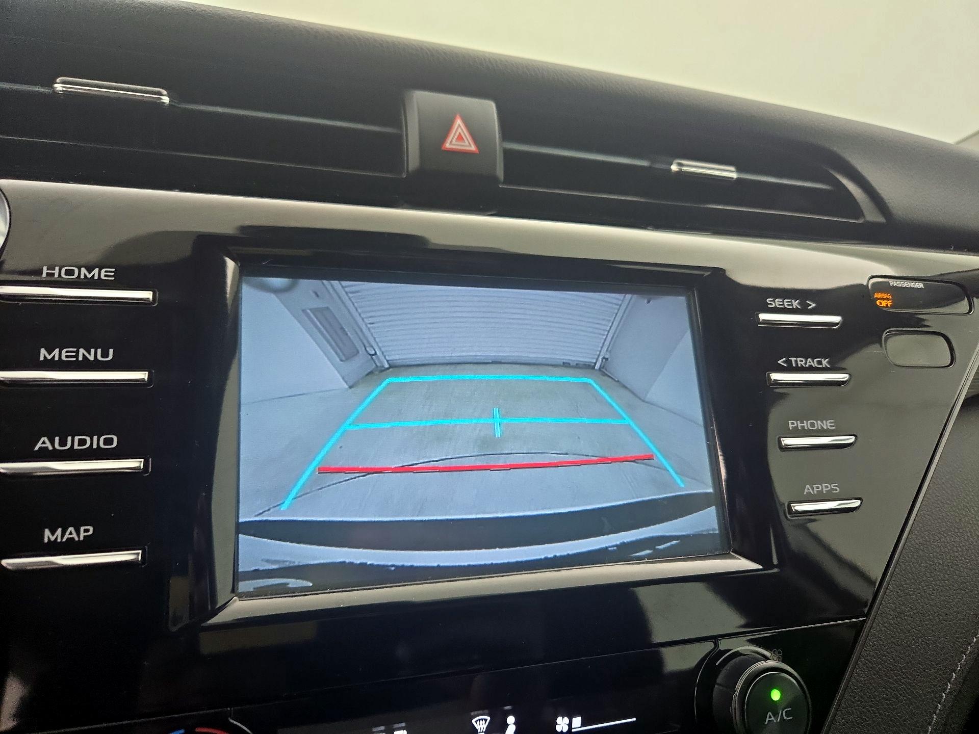 Thumbnail: 2019 Toyota Camry - 14