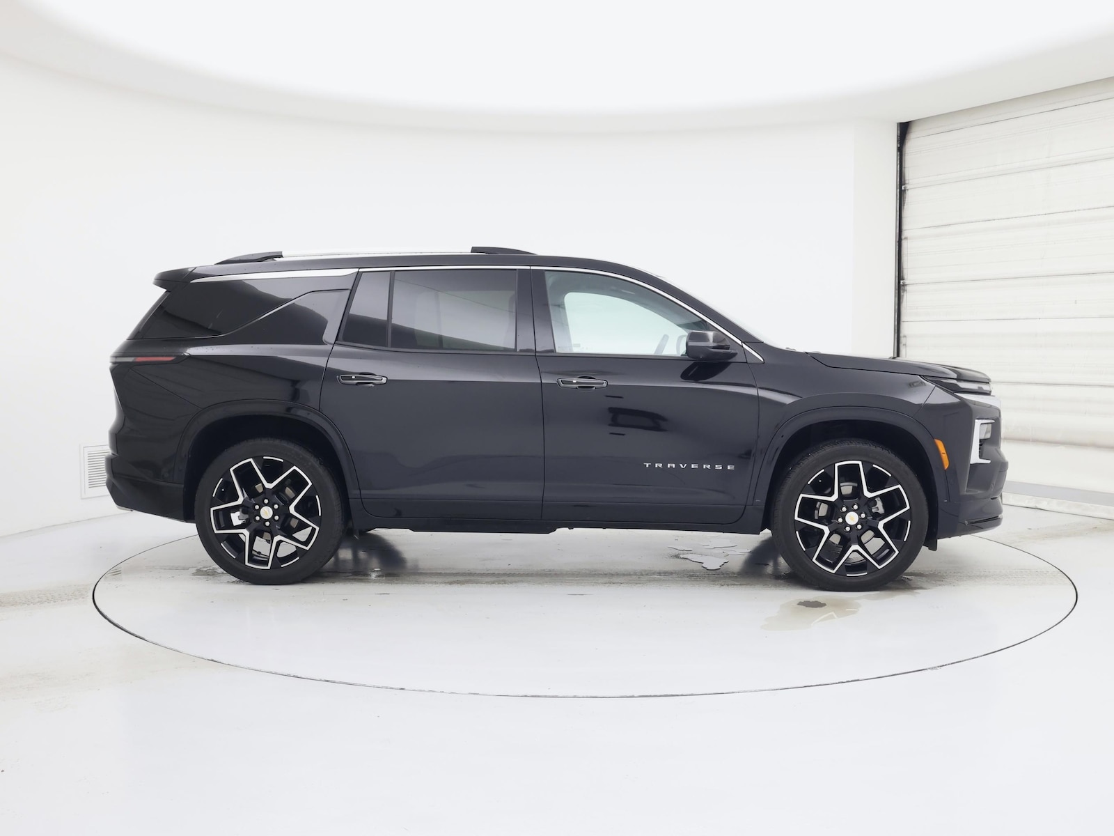 2025 Chevrolet Traverse High Country - Photo 8