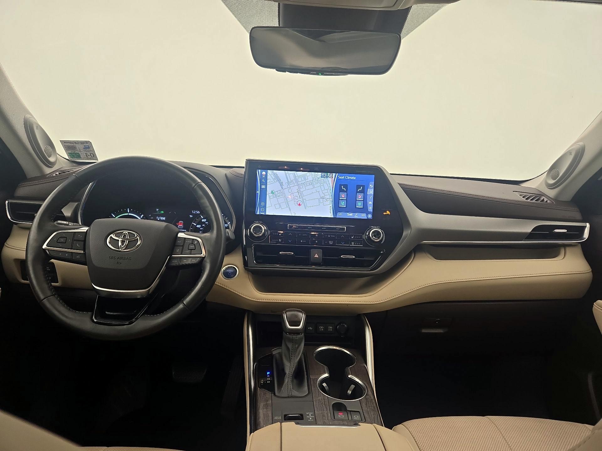 Thumbnail: 2021 Toyota Highlander - 9
