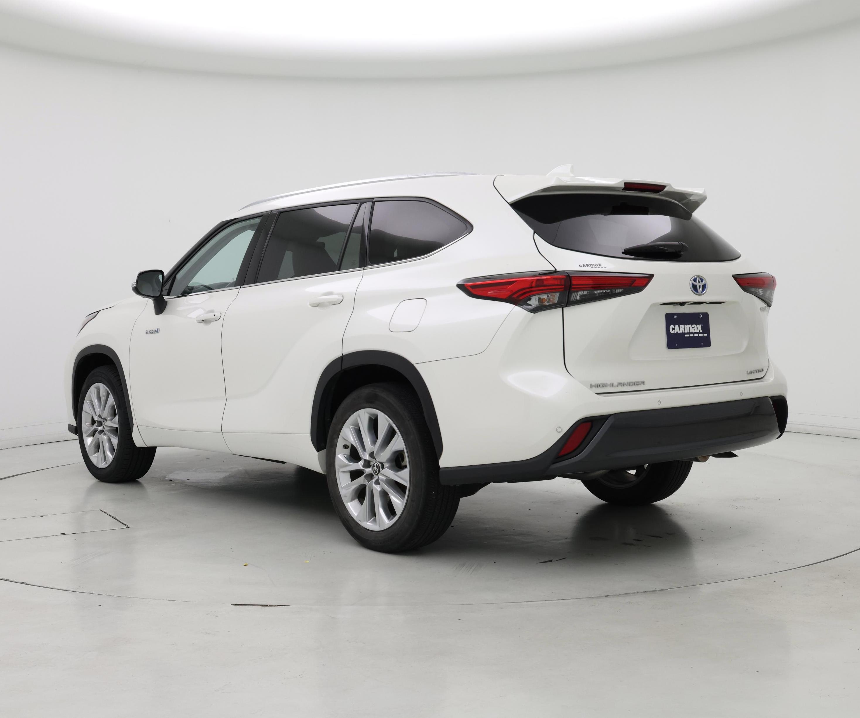 Thumbnail: 2021 Toyota Highlander - 2