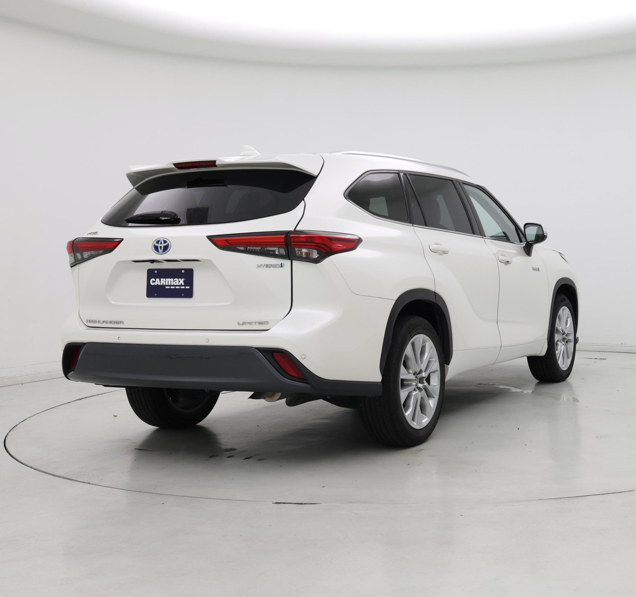 Thumbnail: 2021 Toyota Highlander - 8