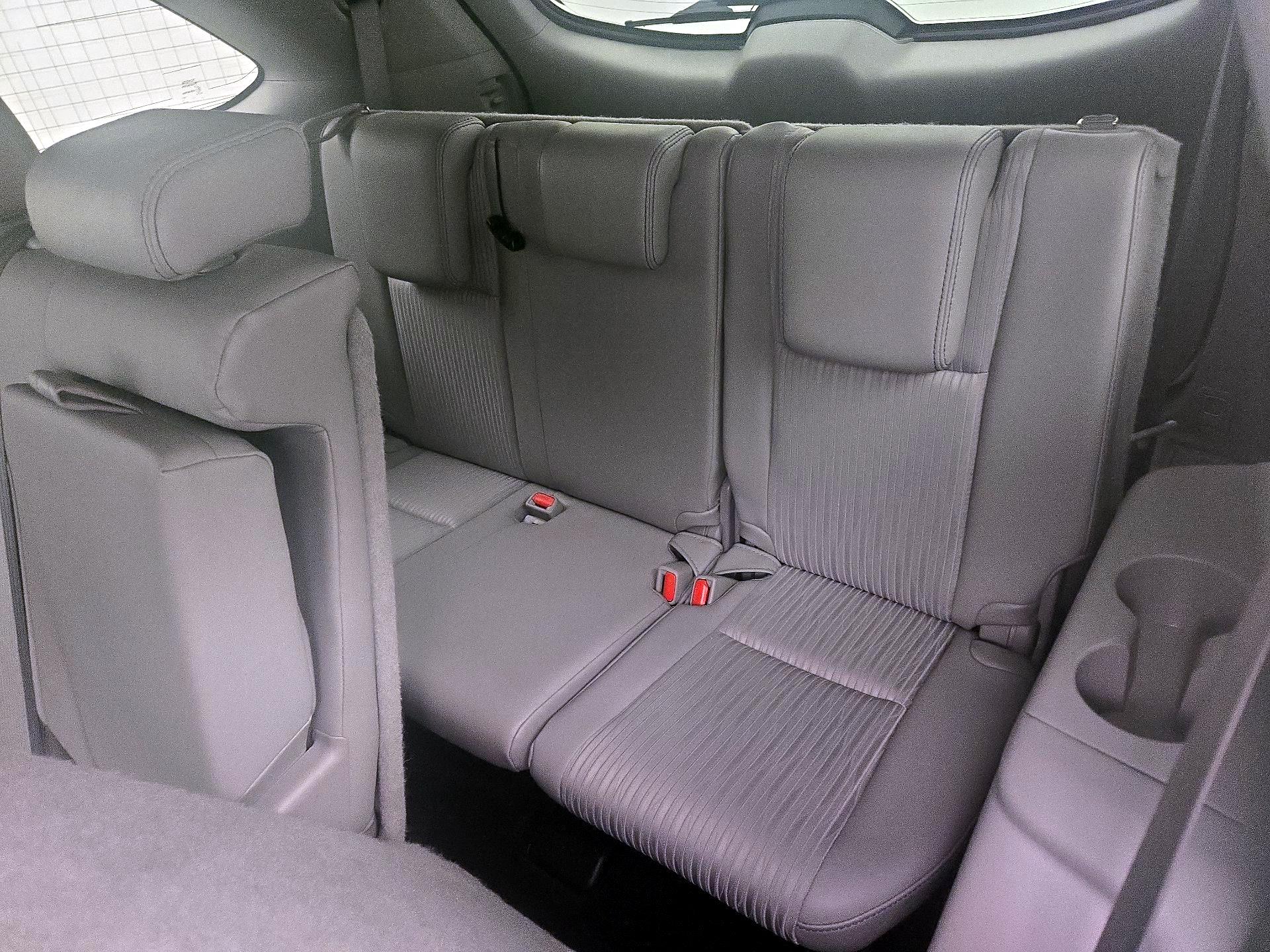 Thumbnail: 2016 Toyota Highlander - 20