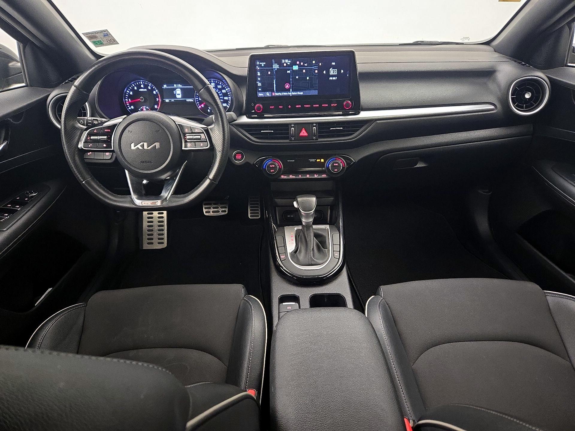 Thumbnail: 2024 Kia Forte - 9