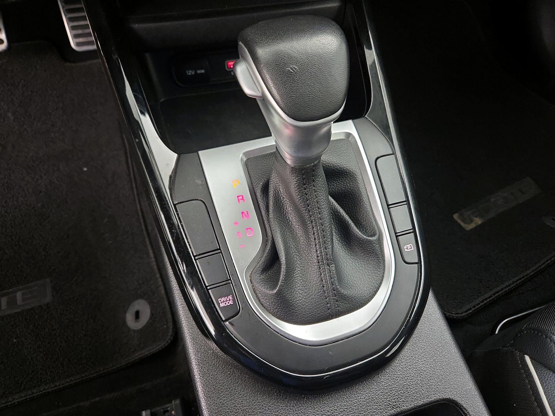 Thumbnail: 2024 Kia Forte - 18