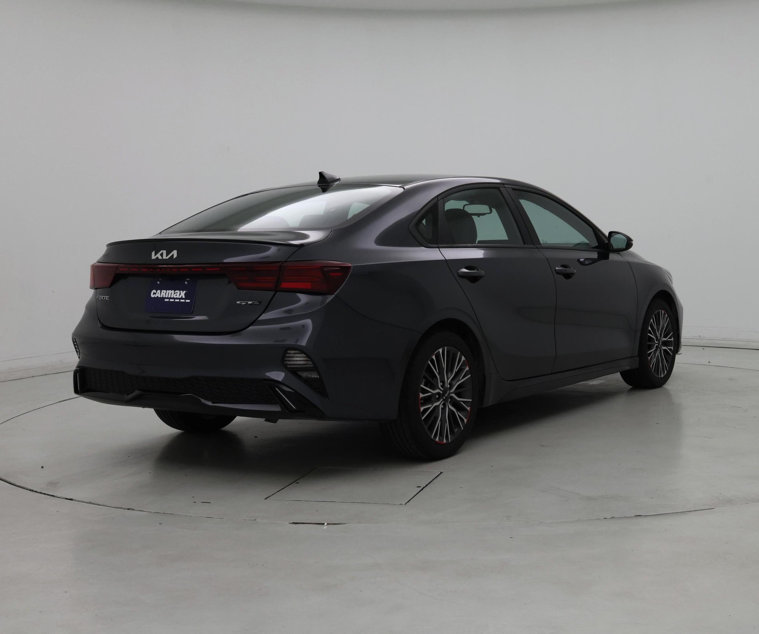 Thumbnail: 2024 Kia Forte - 8