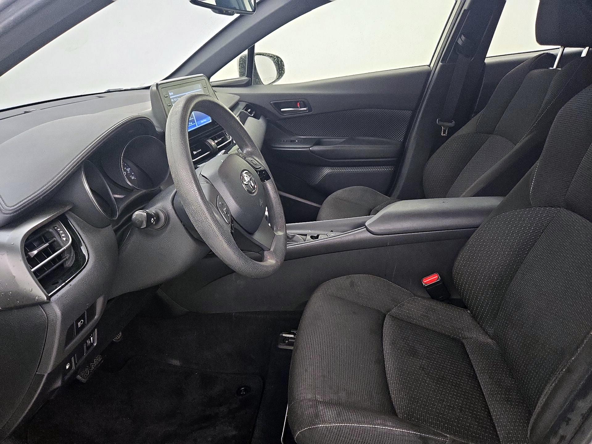 Thumbnail: 2019 Toyota C-HR - 11