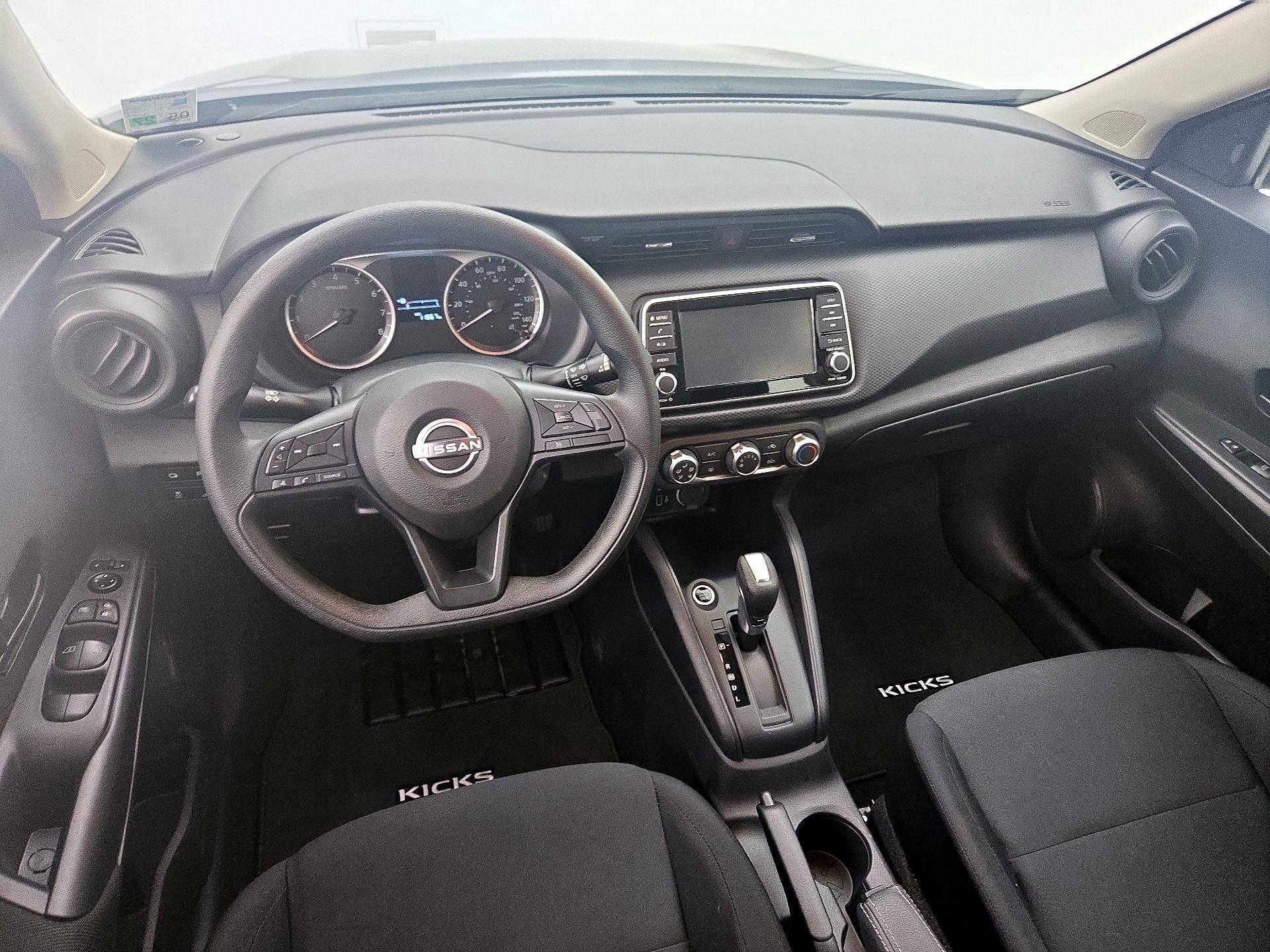 Thumbnail: 2025 Nissan Kicks - 9