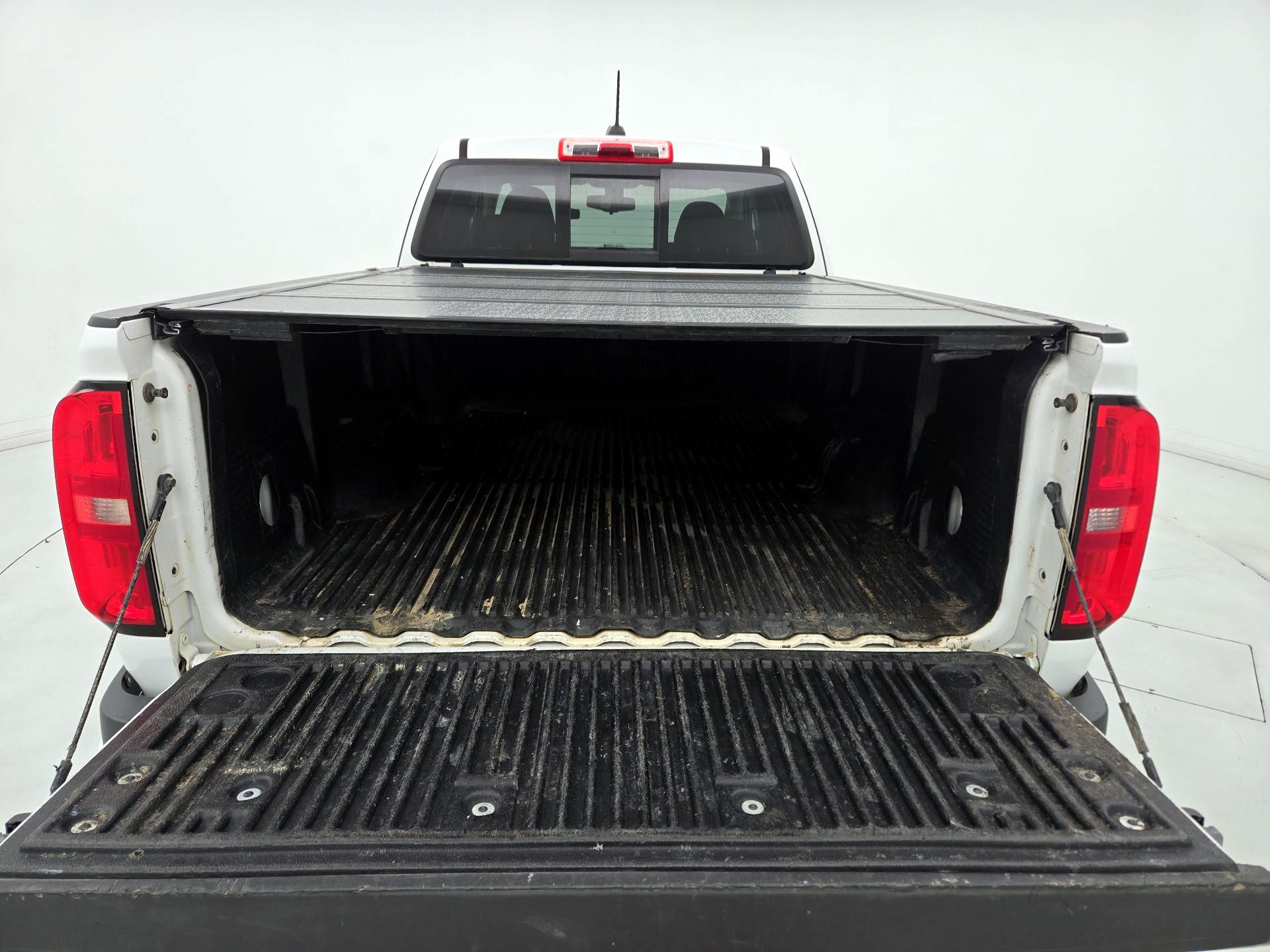 Thumbnail: 2019 Chevrolet Colorado - 20
