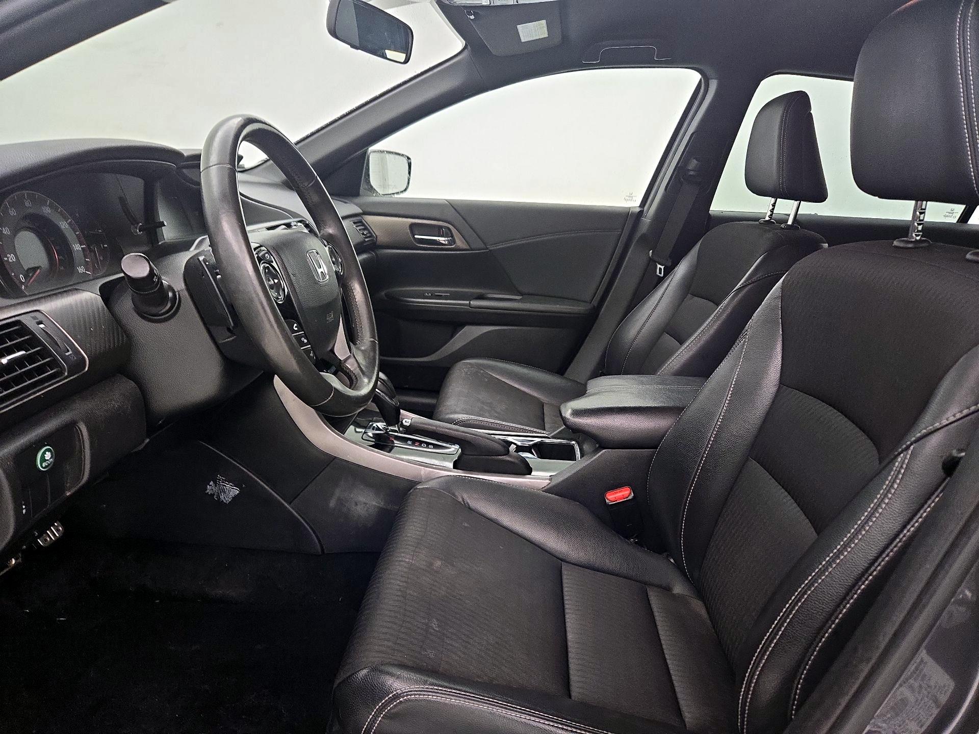 Thumbnail: 2017 Honda Accord - 11